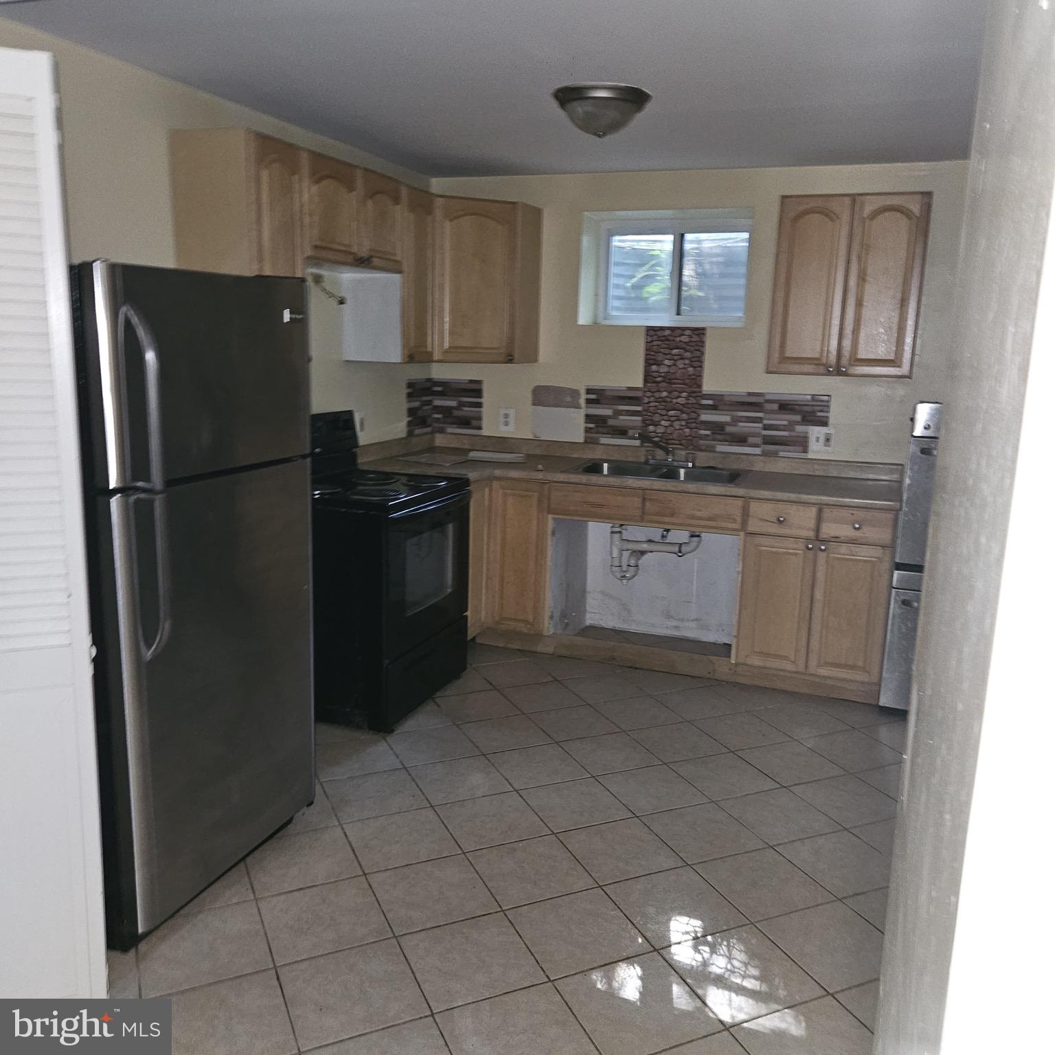 WESTVIEW HILLS - Residential