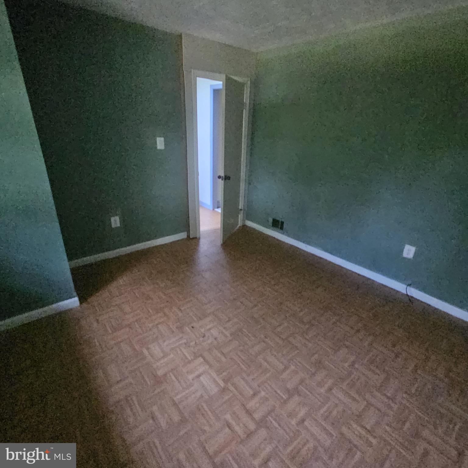 WESTVIEW HILLS - Residential