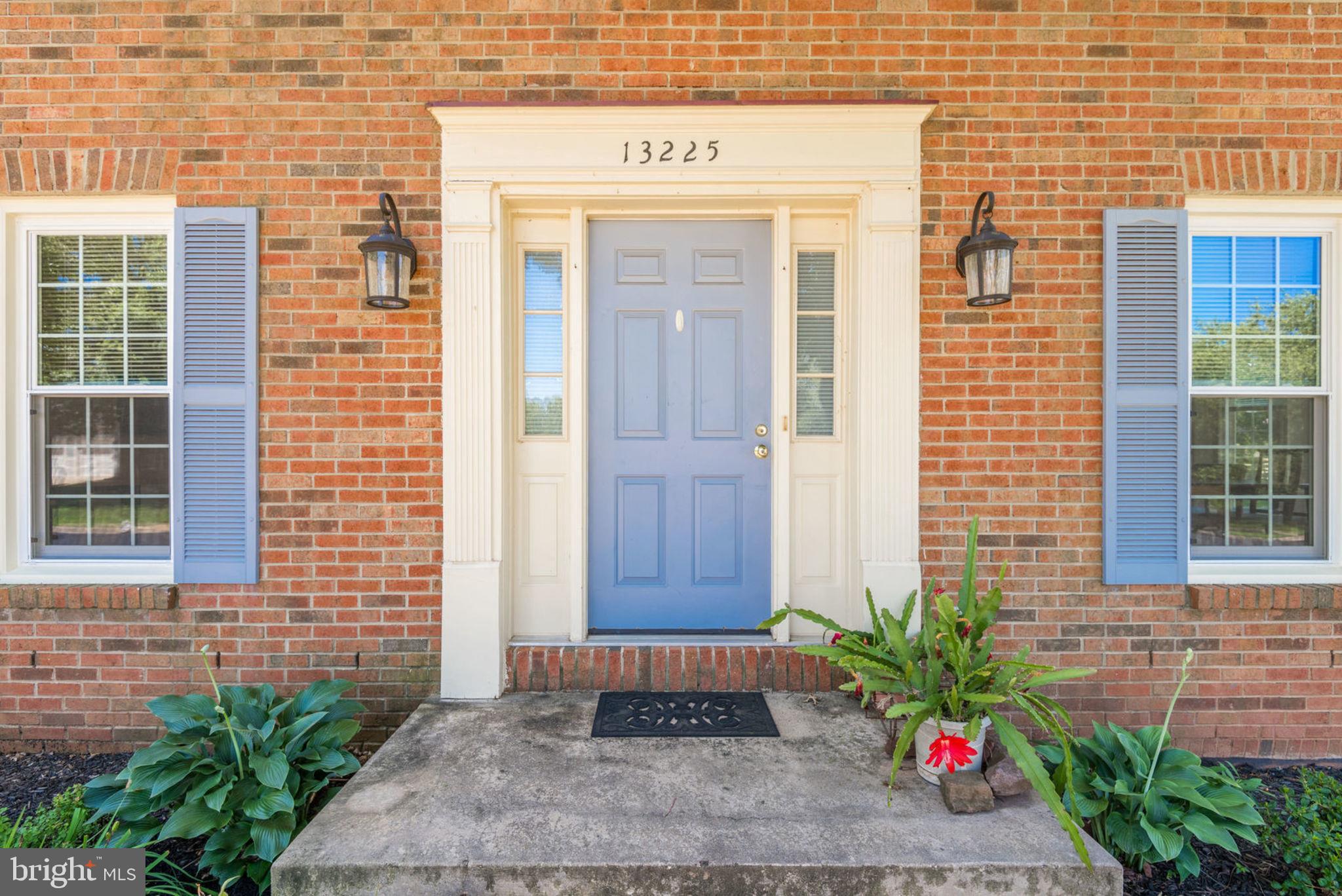 CHANTILLY HIGHLANDS - Residential