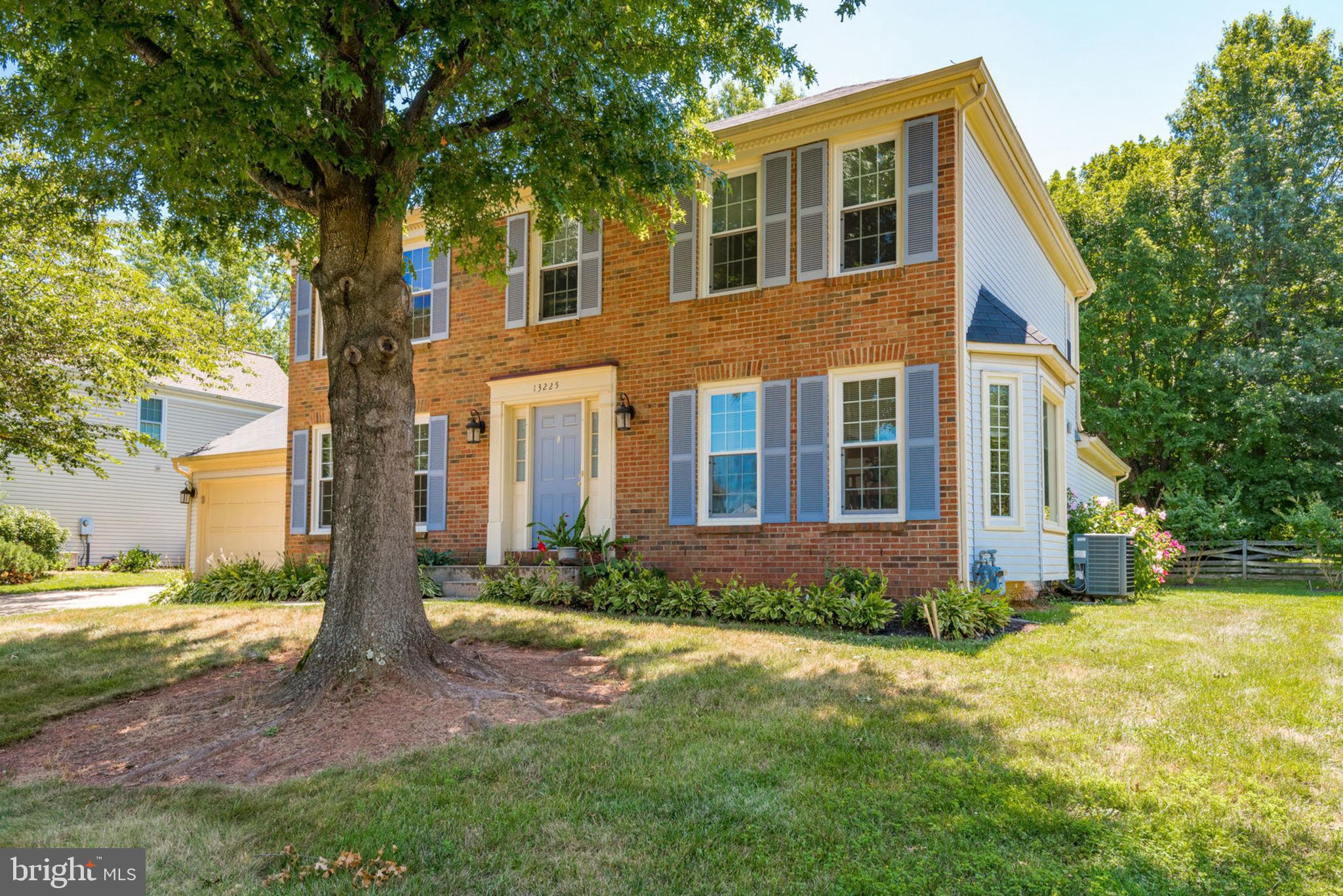 CHANTILLY HIGHLANDS - Residential