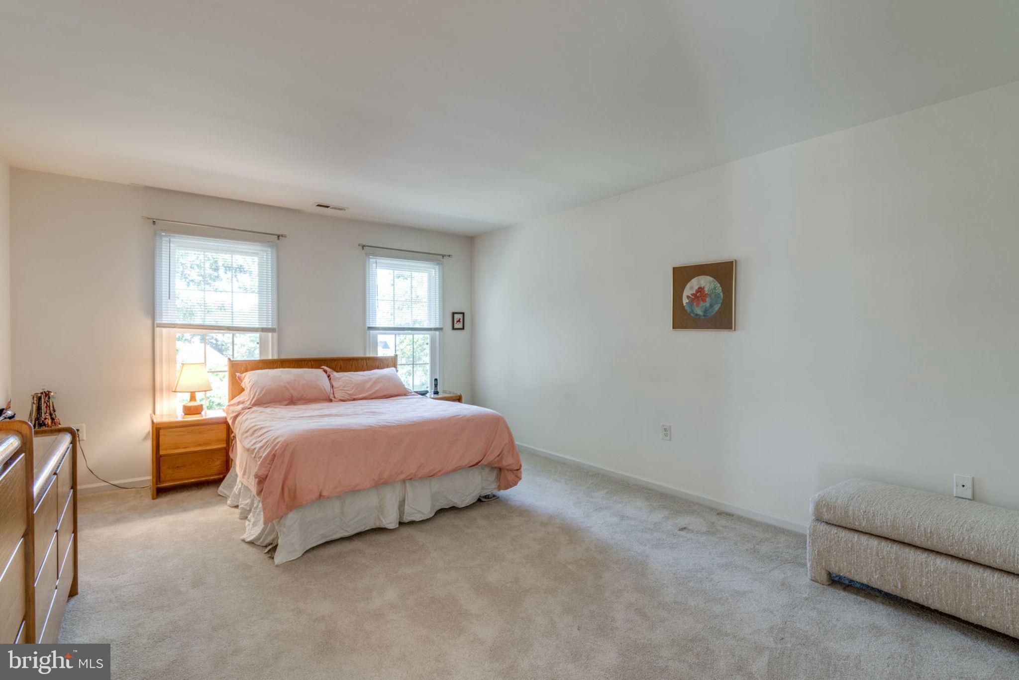 CHANTILLY HIGHLANDS - Residential