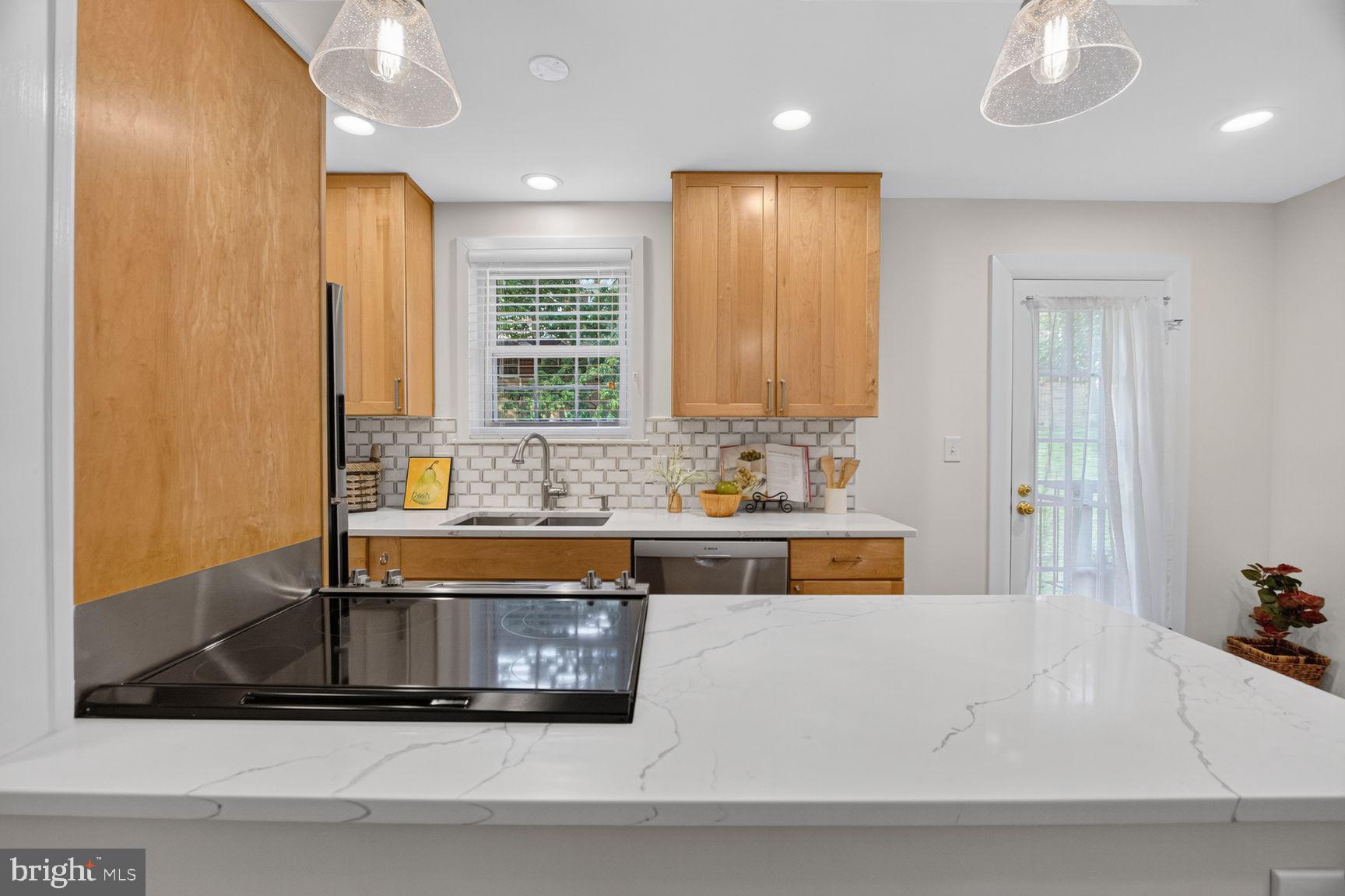 4614 28TH ROAD S C