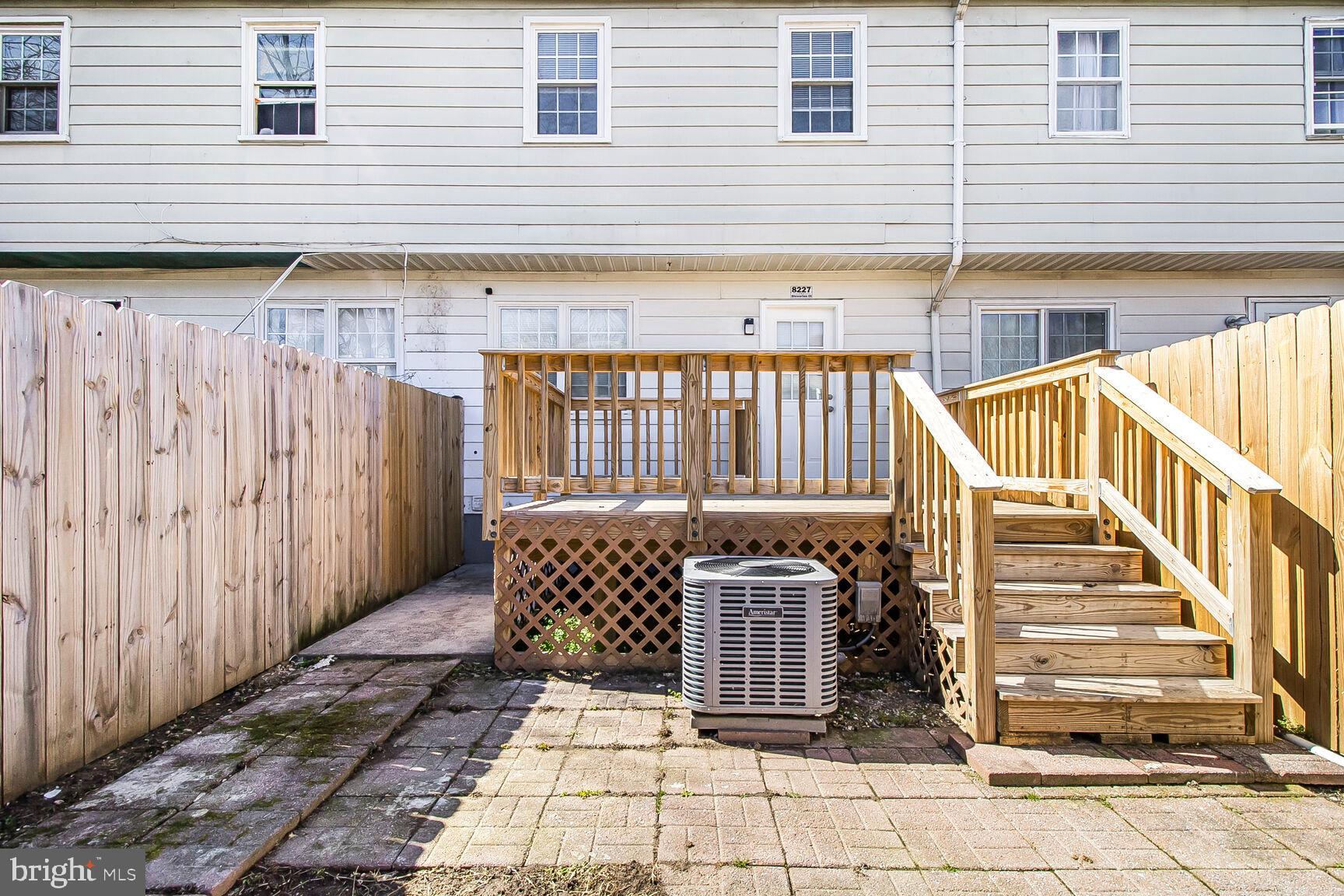 STILLMEADOWS CONDO - Residential