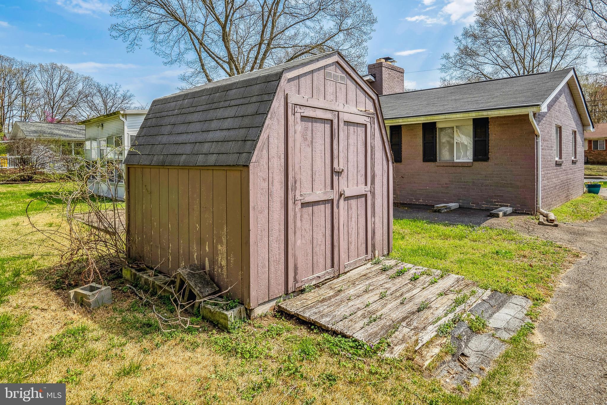 MAGOTHY PARK - Residential