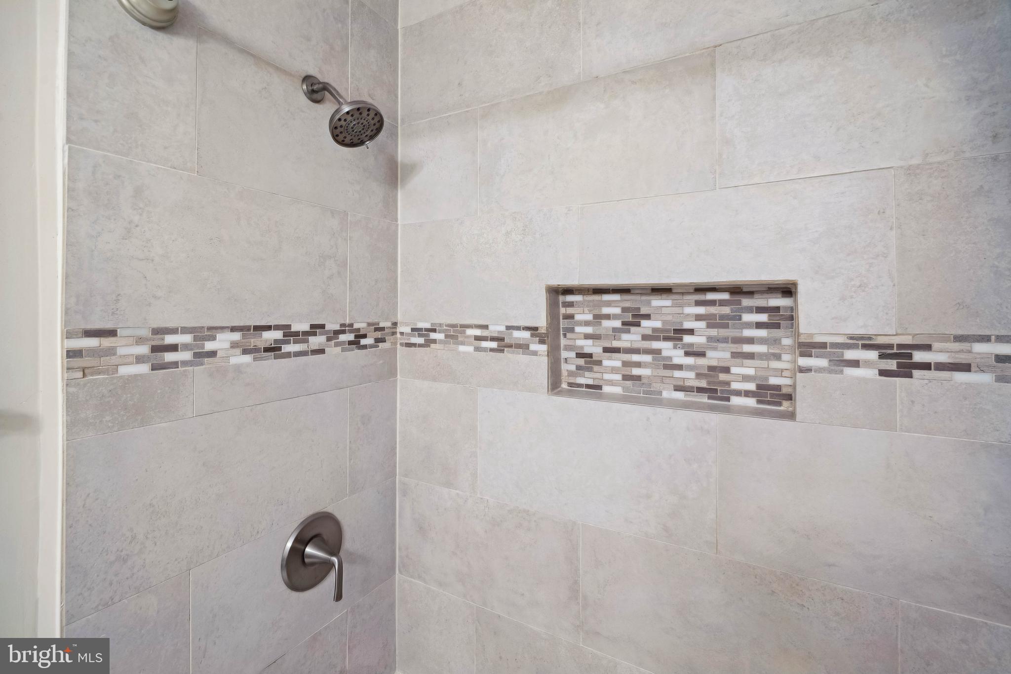 MAGOTHY PARK - Residential