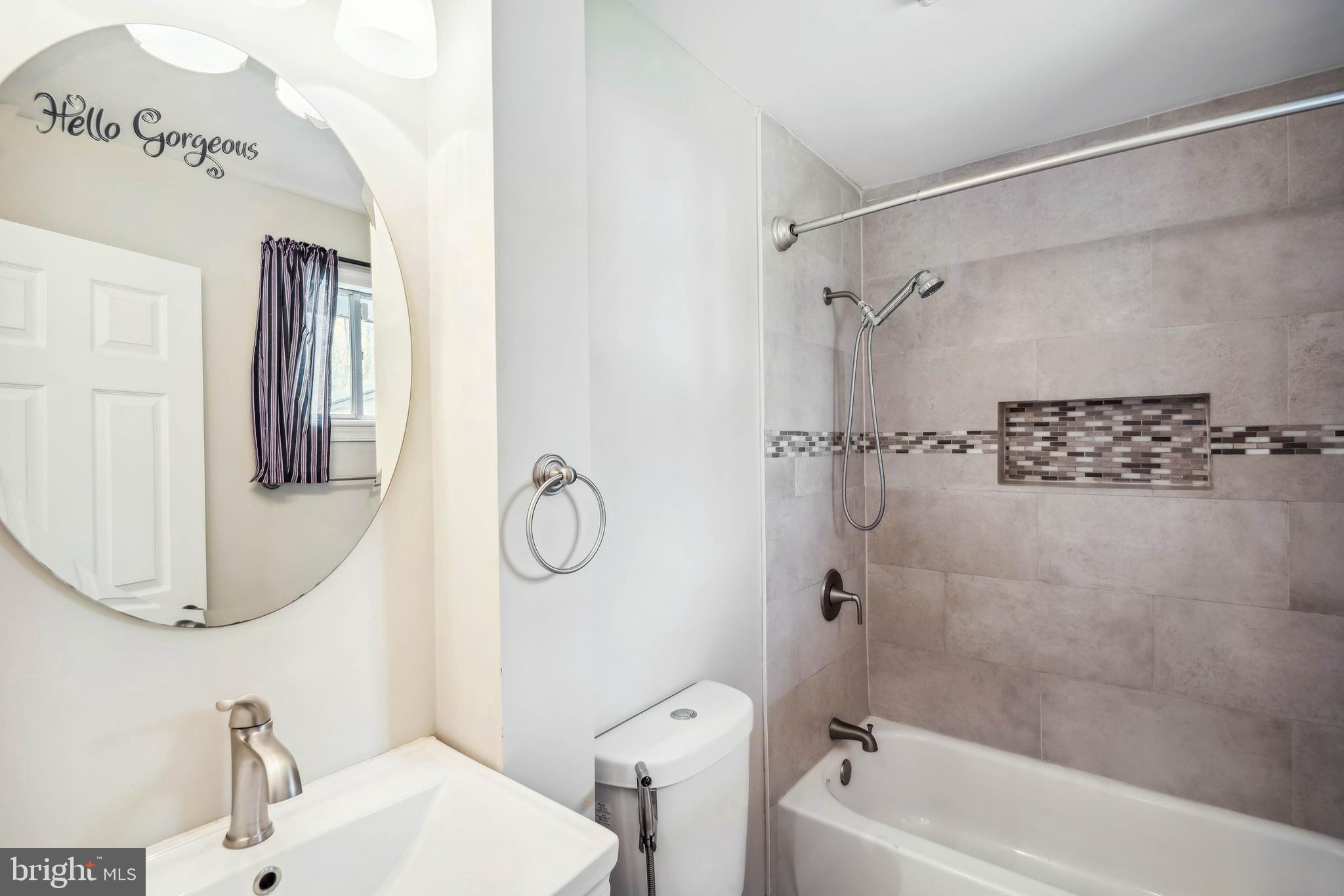 MAGOTHY PARK - Residential