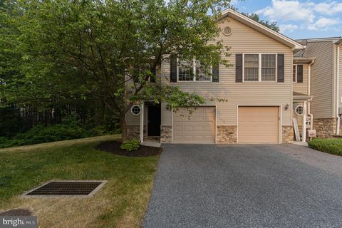 7881 MANADA COURT HARRISBURG PA 17112