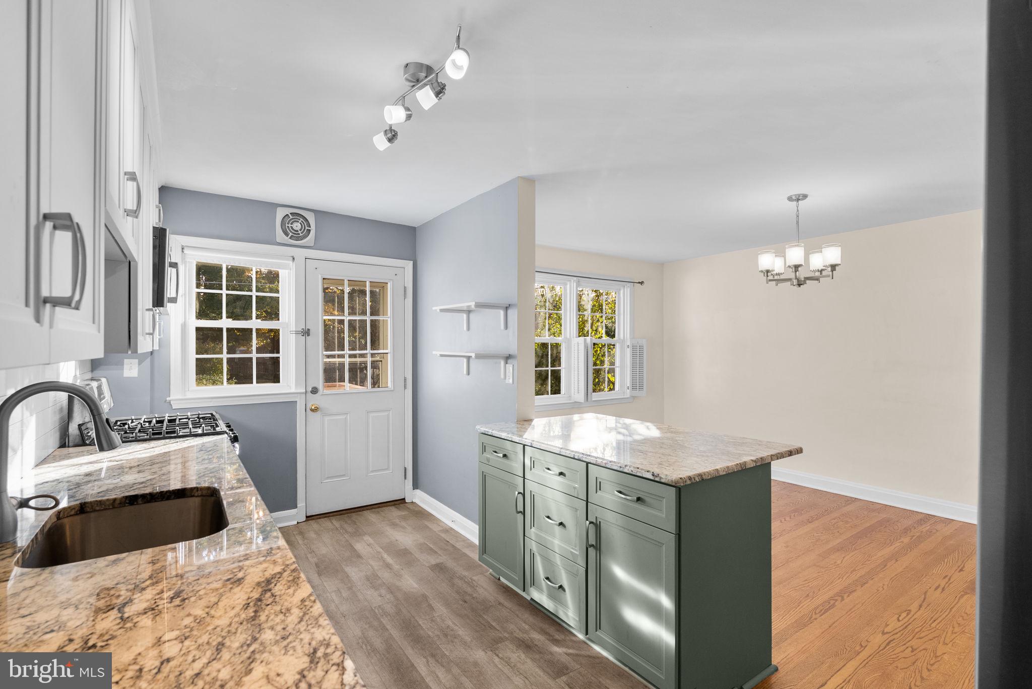 RODGERS FORGE - Residential