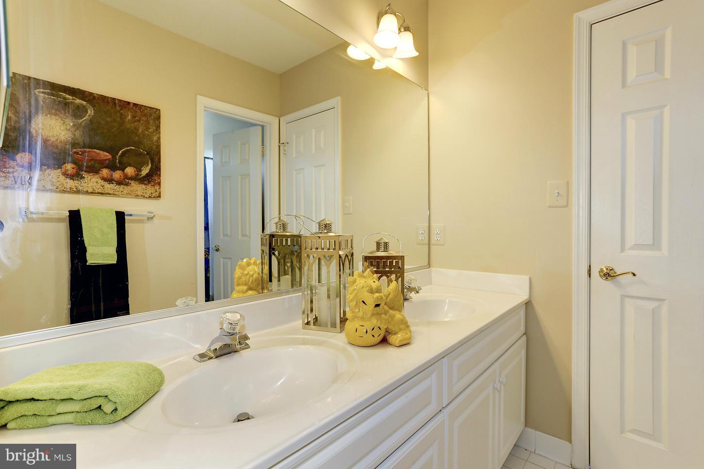 PINEY GLEN VILLAGE - Residential