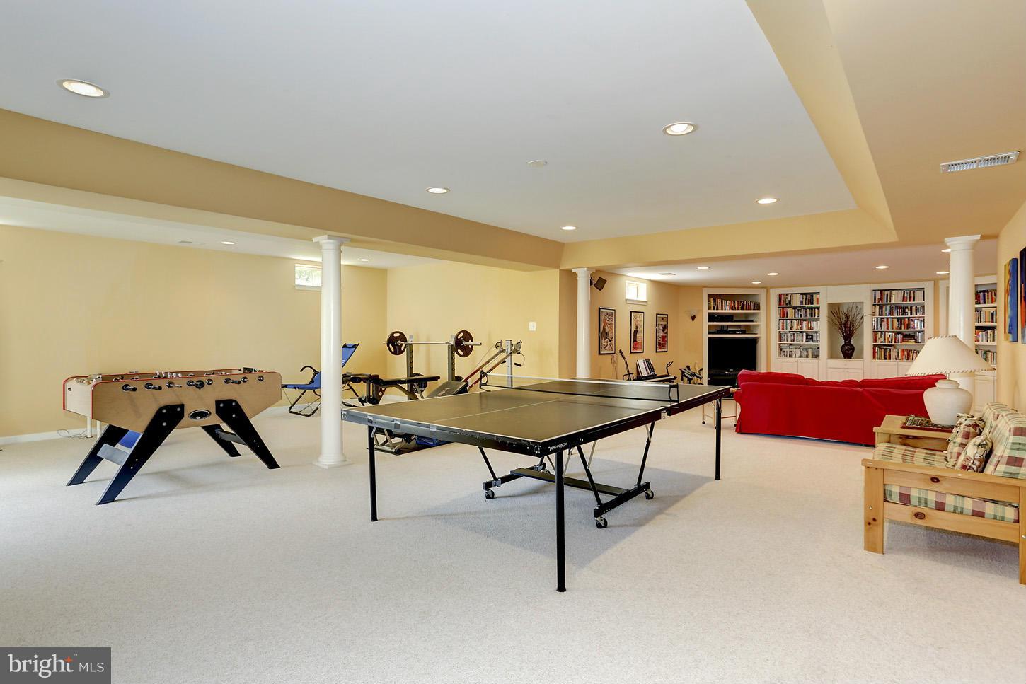 PINEY GLEN VILLAGE - Residential