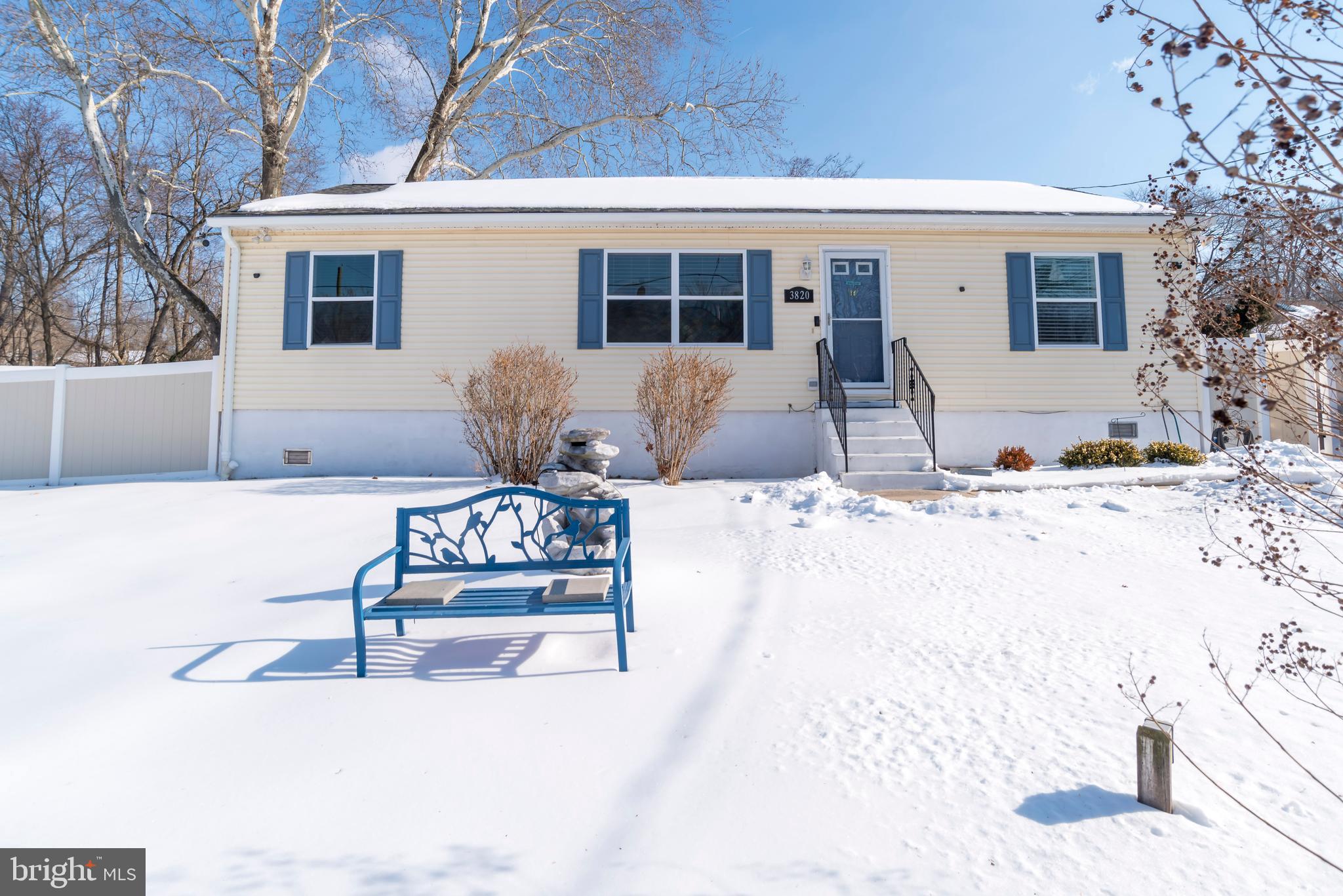 NEWPORTVILLE - Residential