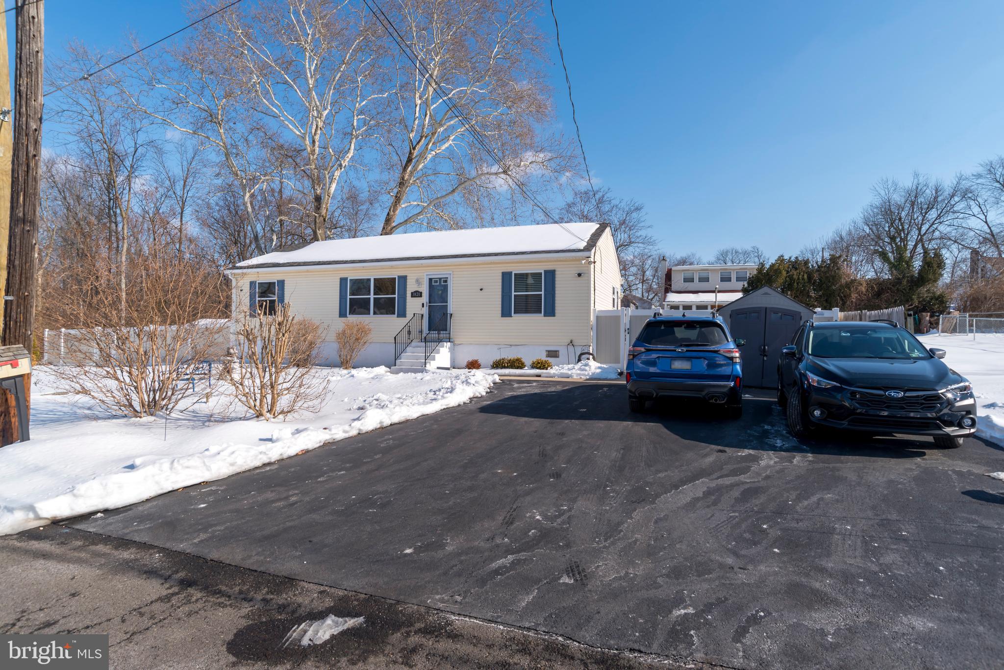 NEWPORTVILLE - Residential