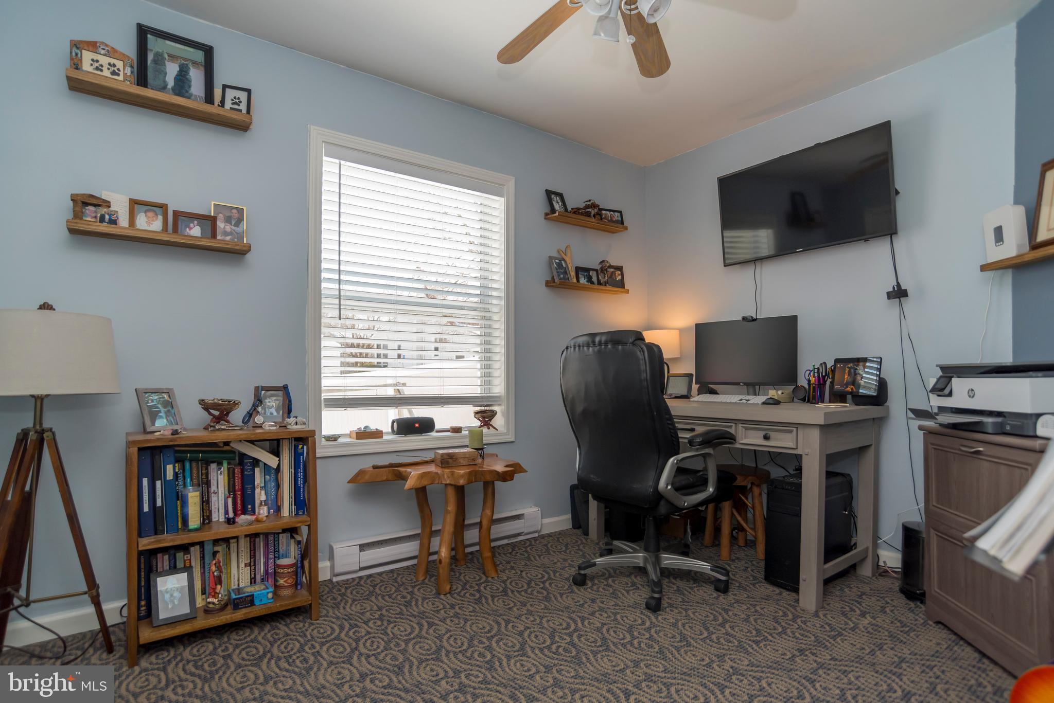 NEWPORTVILLE - Residential