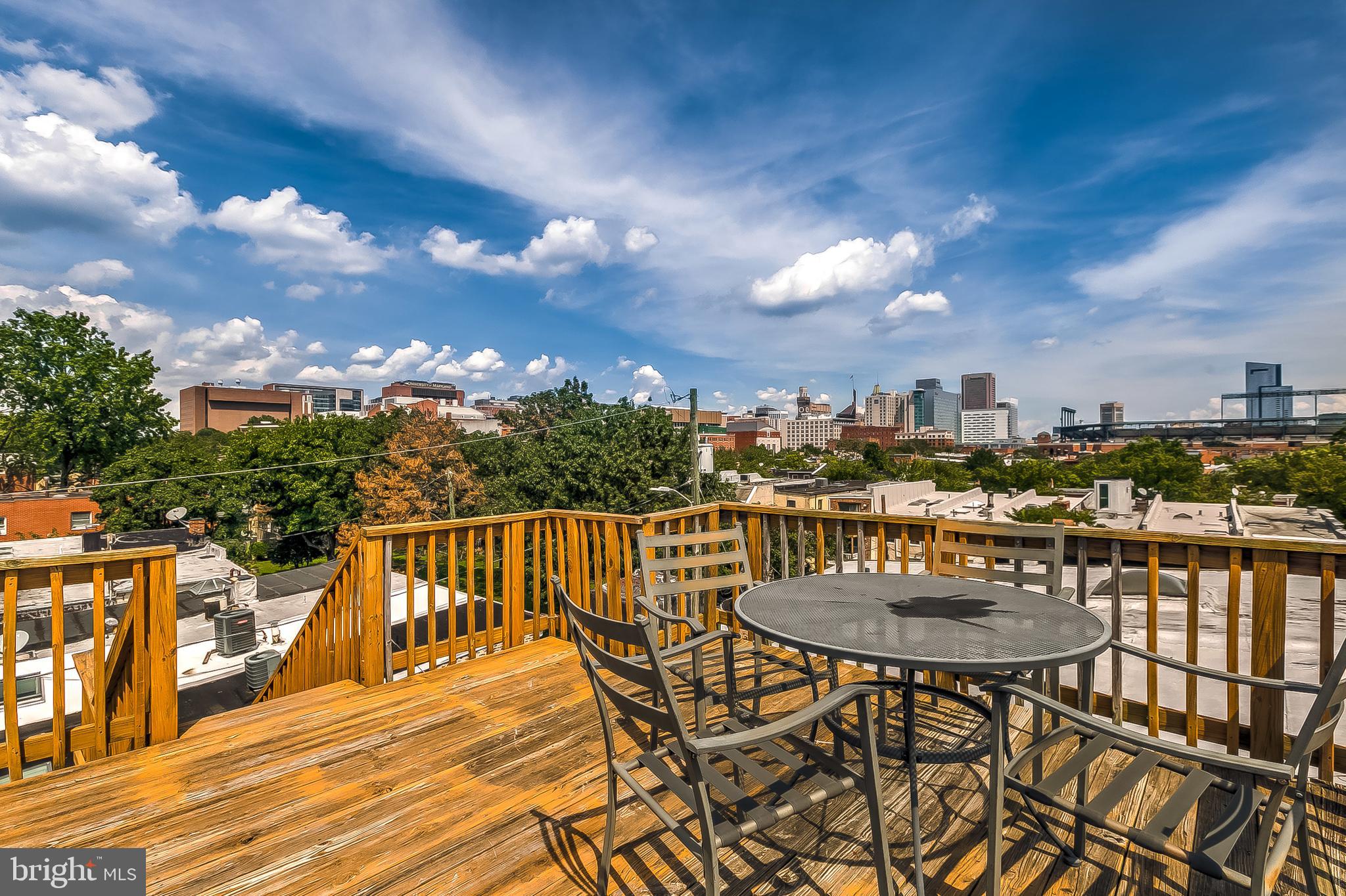 HOLLINS MARKET - Residential