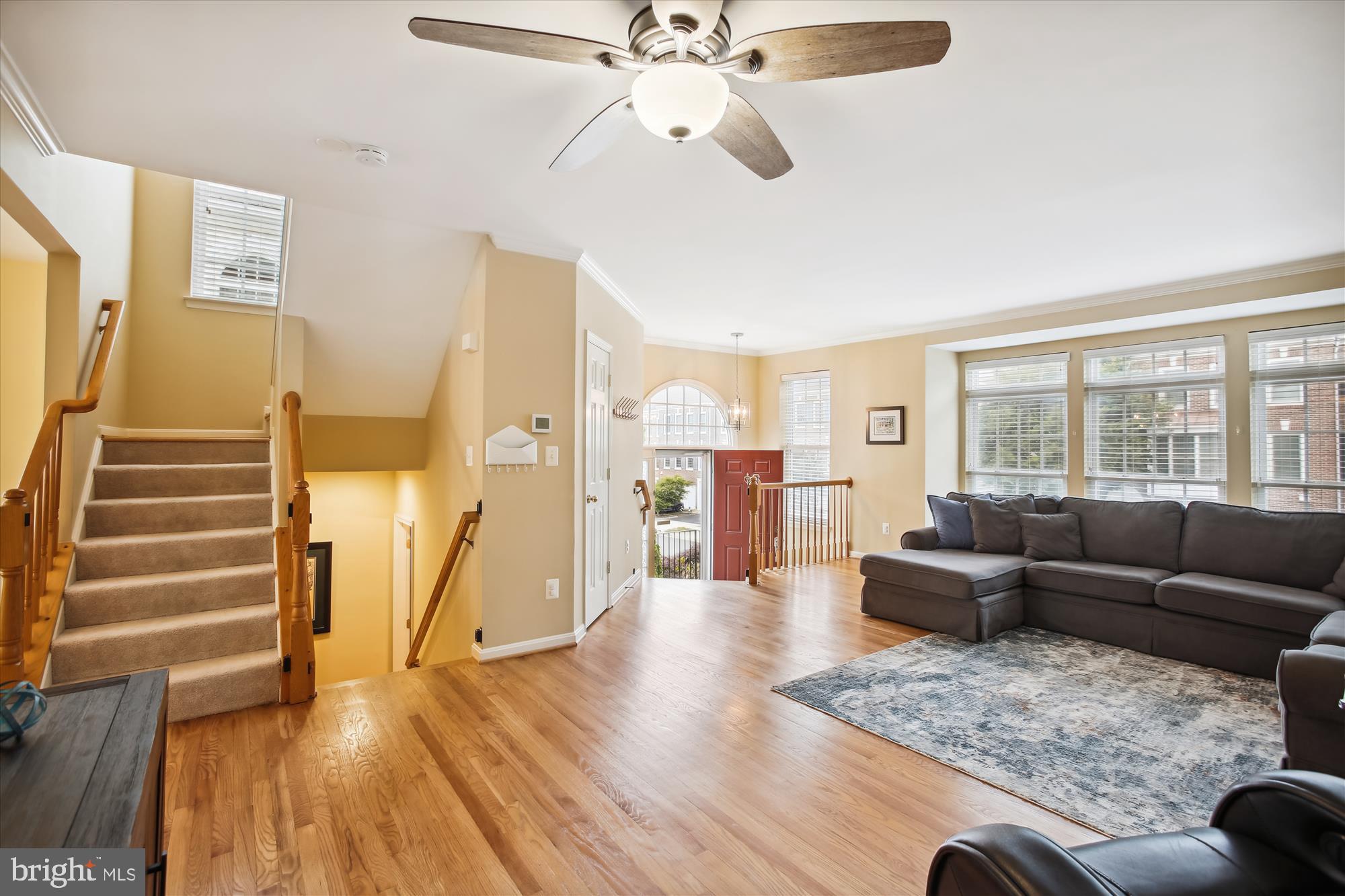 SOUTH RIDING - Residential