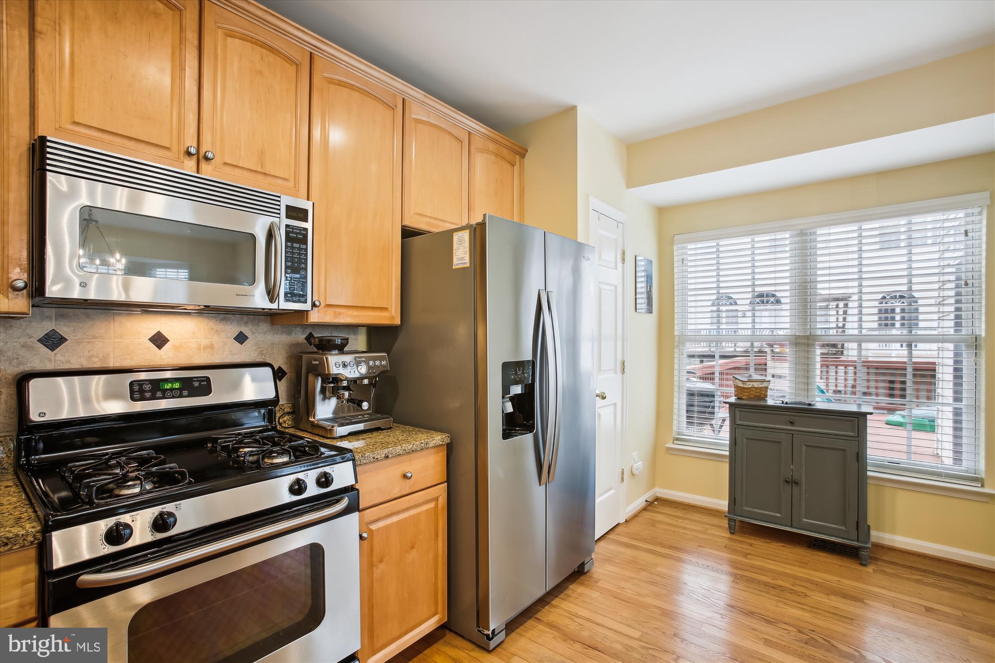 SOUTH RIDING - Residential