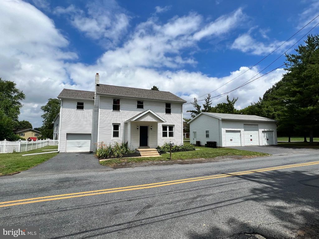 Photo of 145 W HIGH ST, MARIETTA, PA 17547 (MLS # PALA2036018)