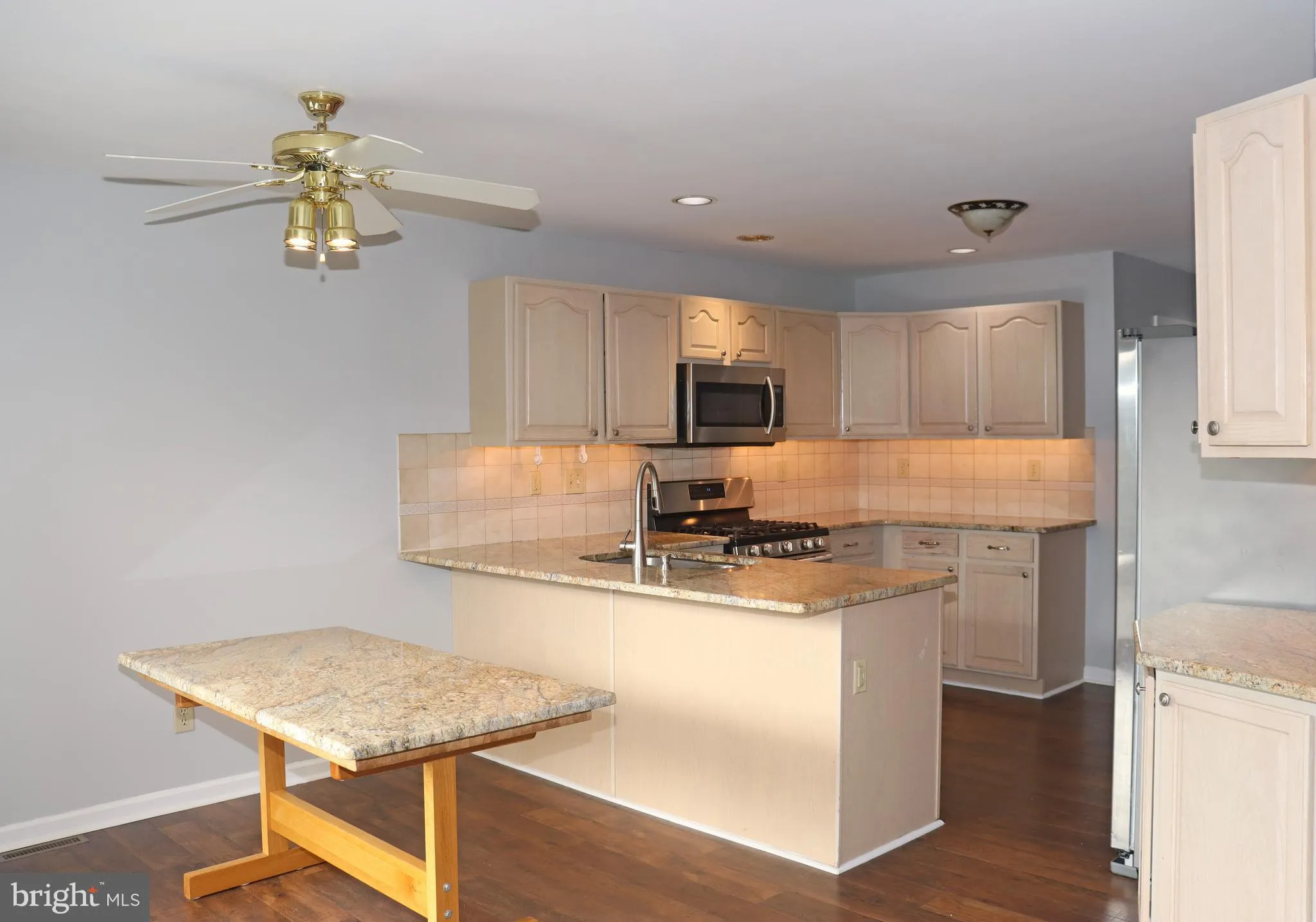 West Chester, Pennsylvania 19382, United States, 3 Bedrooms Bedrooms, ,3 BathroomsBathrooms,Residential,Pending,133325