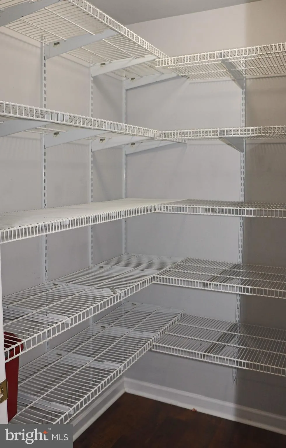 West Chester, Pennsylvania 19382, United States, 3 Bedrooms Bedrooms, ,3 BathroomsBathrooms,Residential,Pending,133325