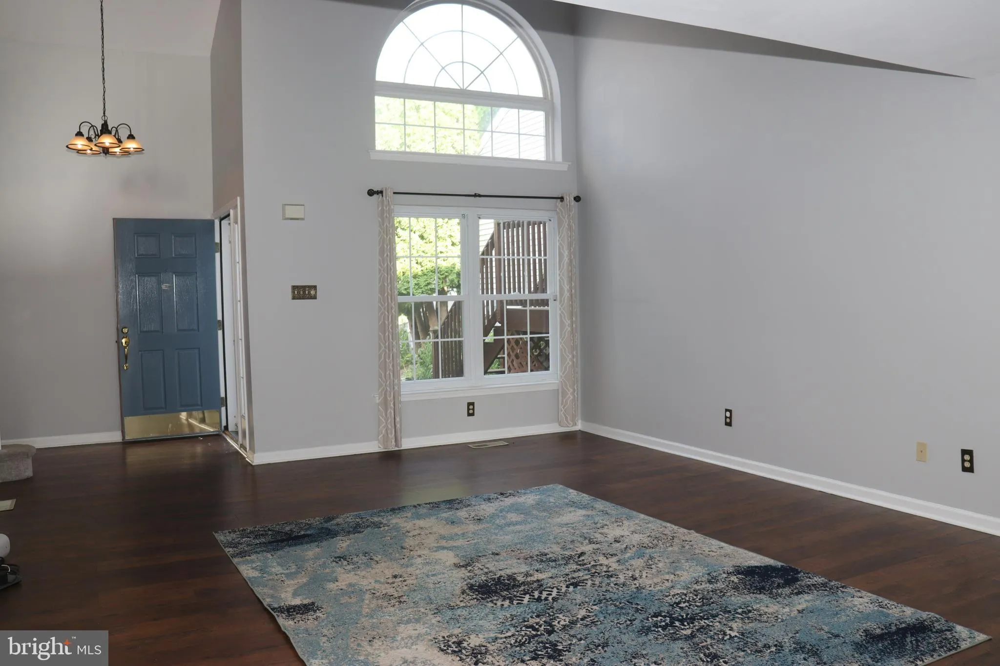 West Chester, Pennsylvania 19382, United States, 3 Bedrooms Bedrooms, ,3 BathroomsBathrooms,Residential,Pending,133325