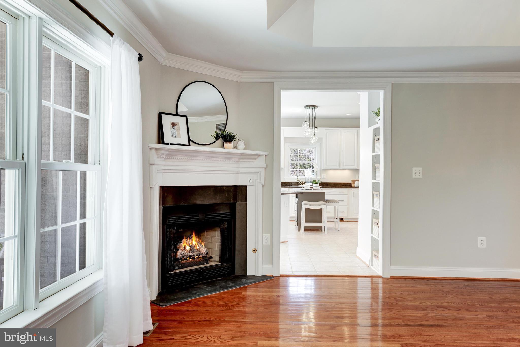 TOWN OF ROUND HILL - Residential