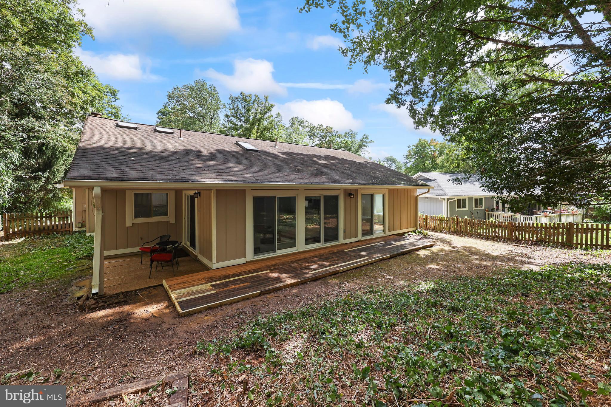 BONNIE BRAE - Residential