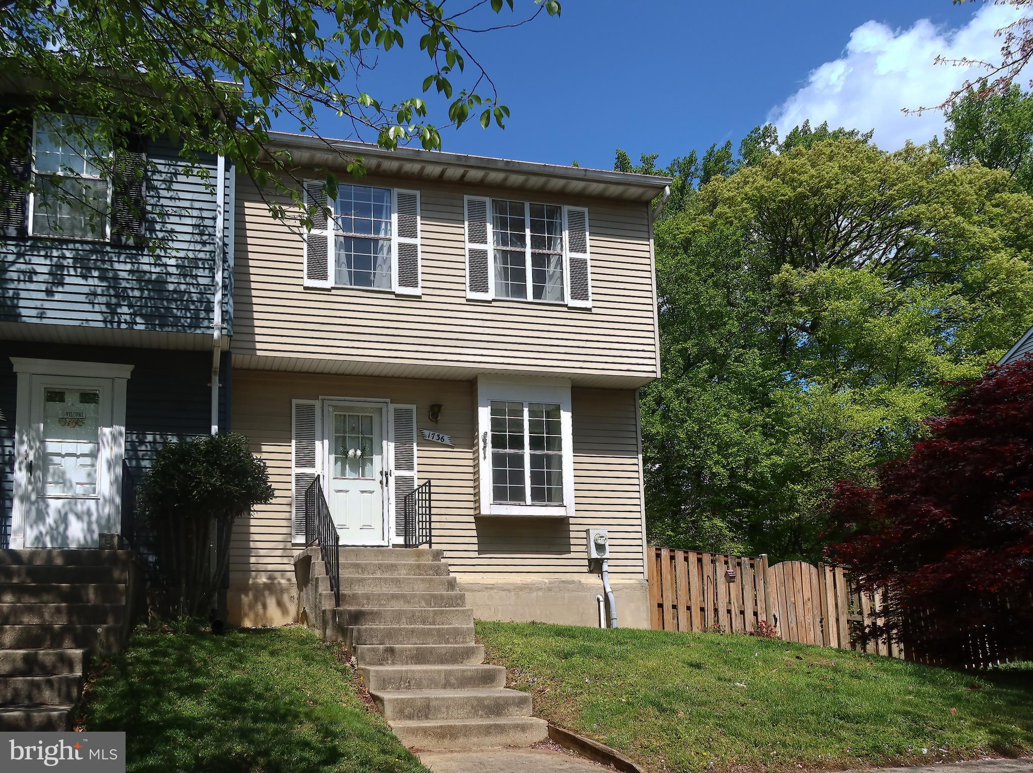 CROFTON MEADOWS - Residential