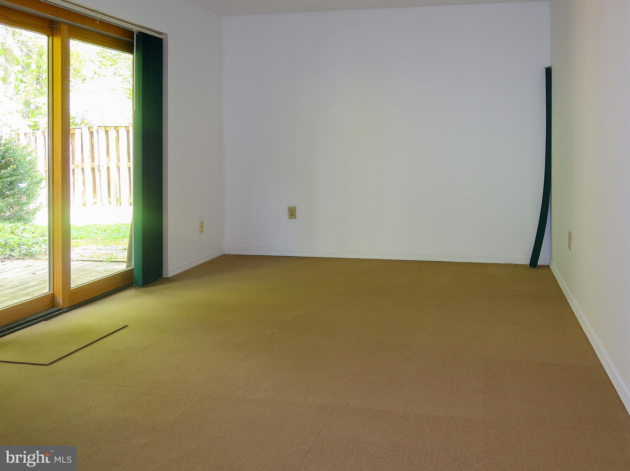 CROFTON MEADOWS - Residential