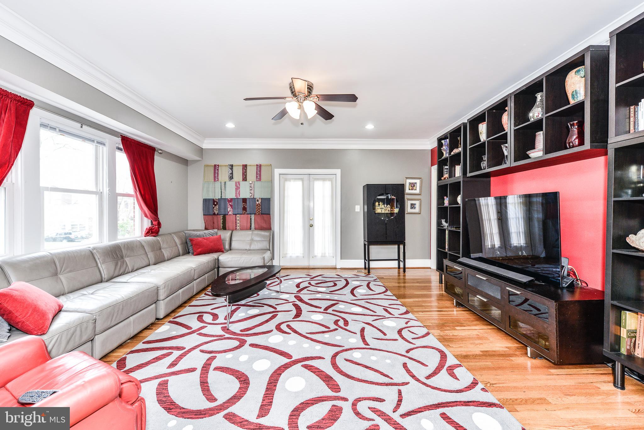 WAYCROFT WOODLAWN - Residential Lease