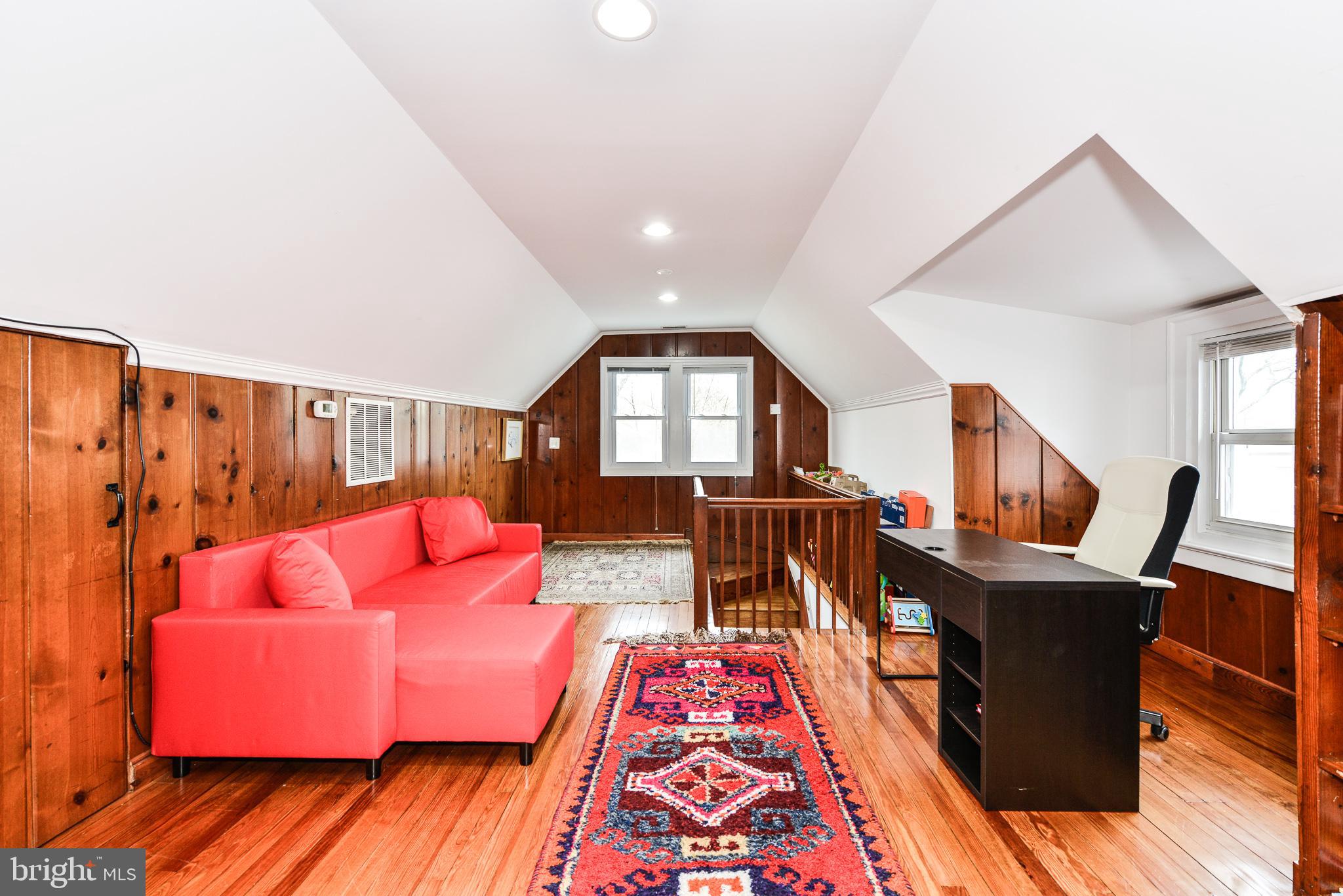 WAYCROFT WOODLAWN - Residential Lease