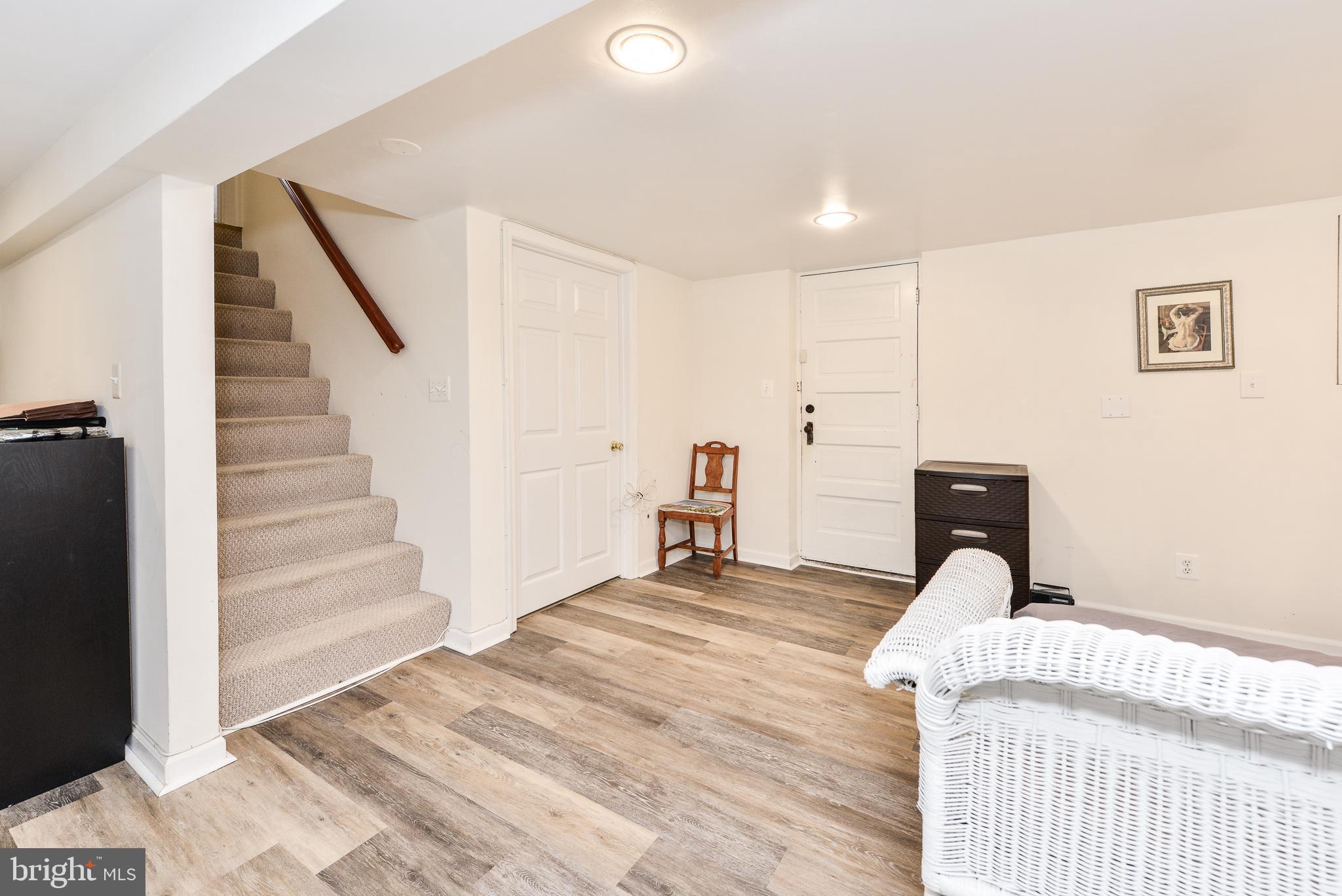 WAYCROFT WOODLAWN - Residential Lease