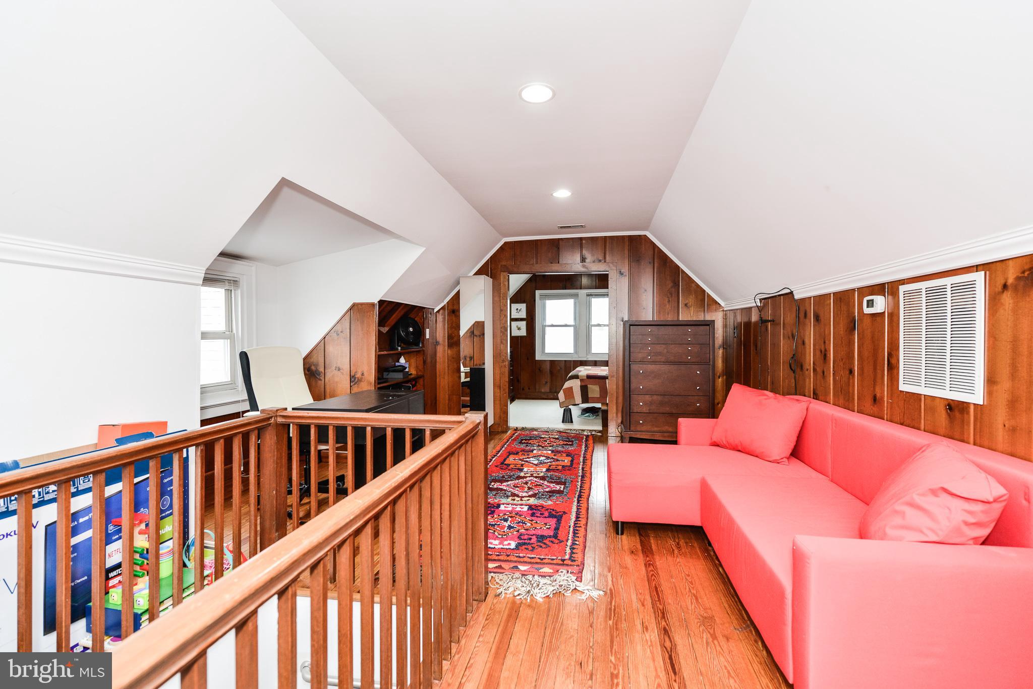 WAYCROFT WOODLAWN - Residential Lease