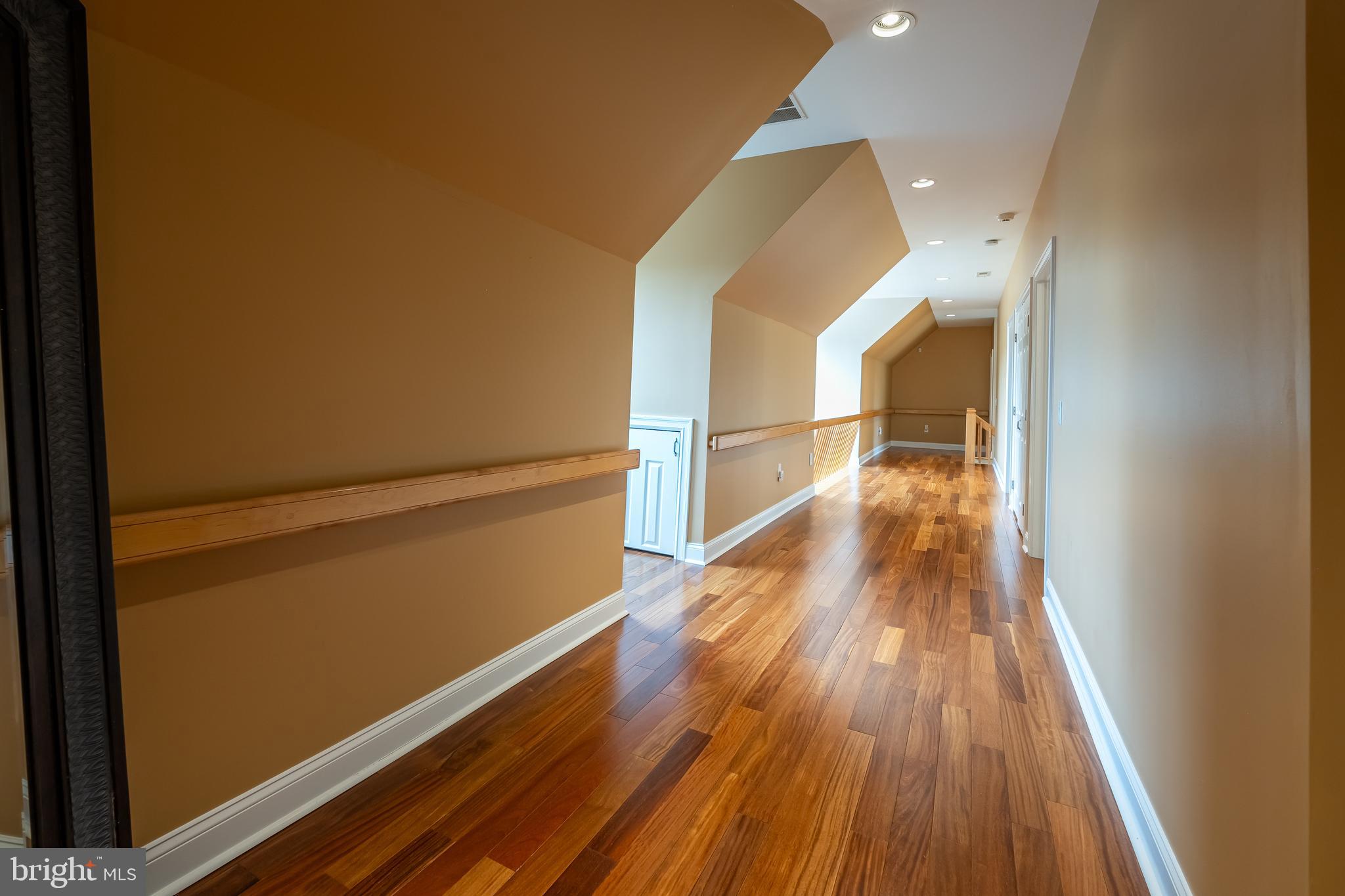 NON AVAILABLE - Residential