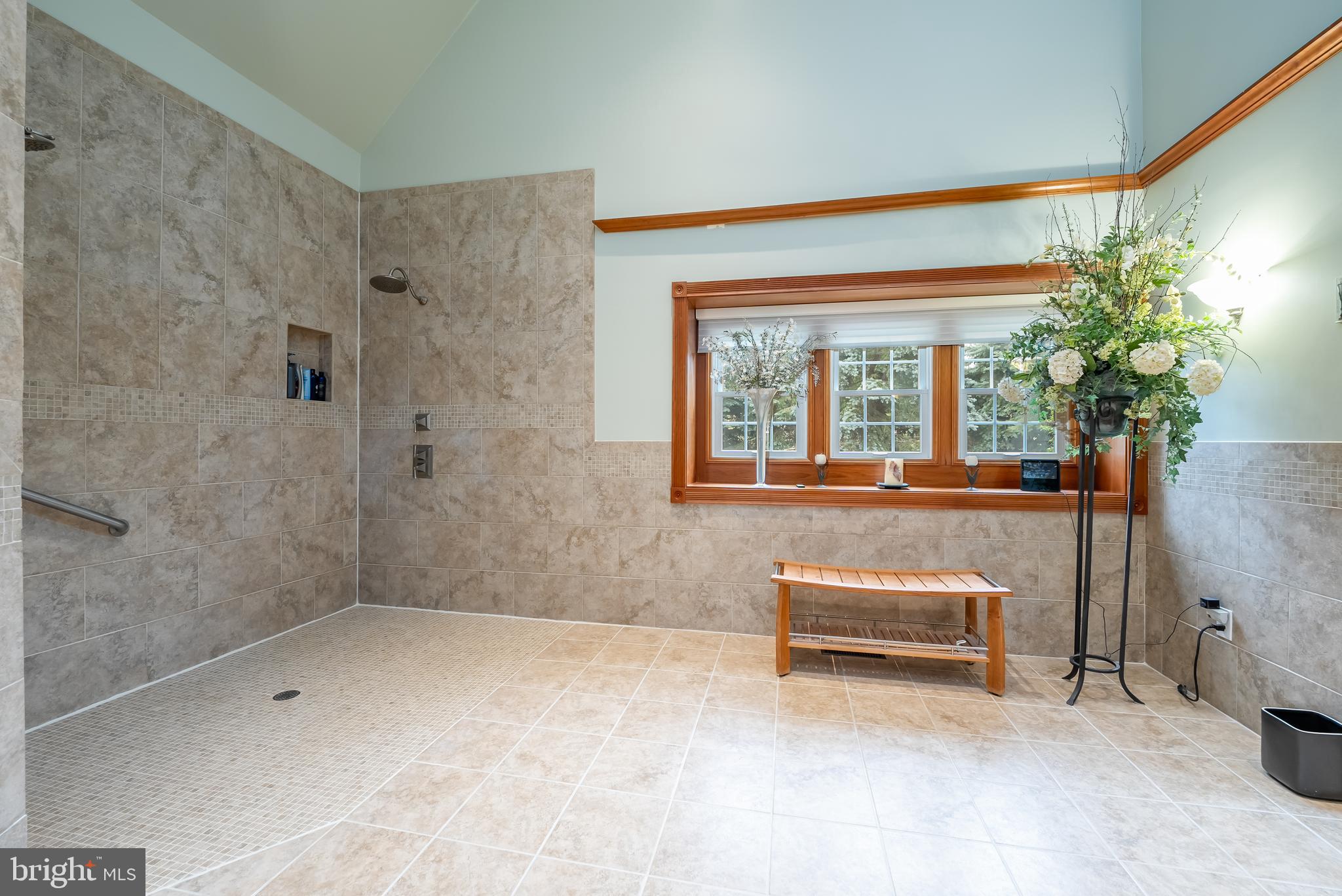 NON AVAILABLE - Residential