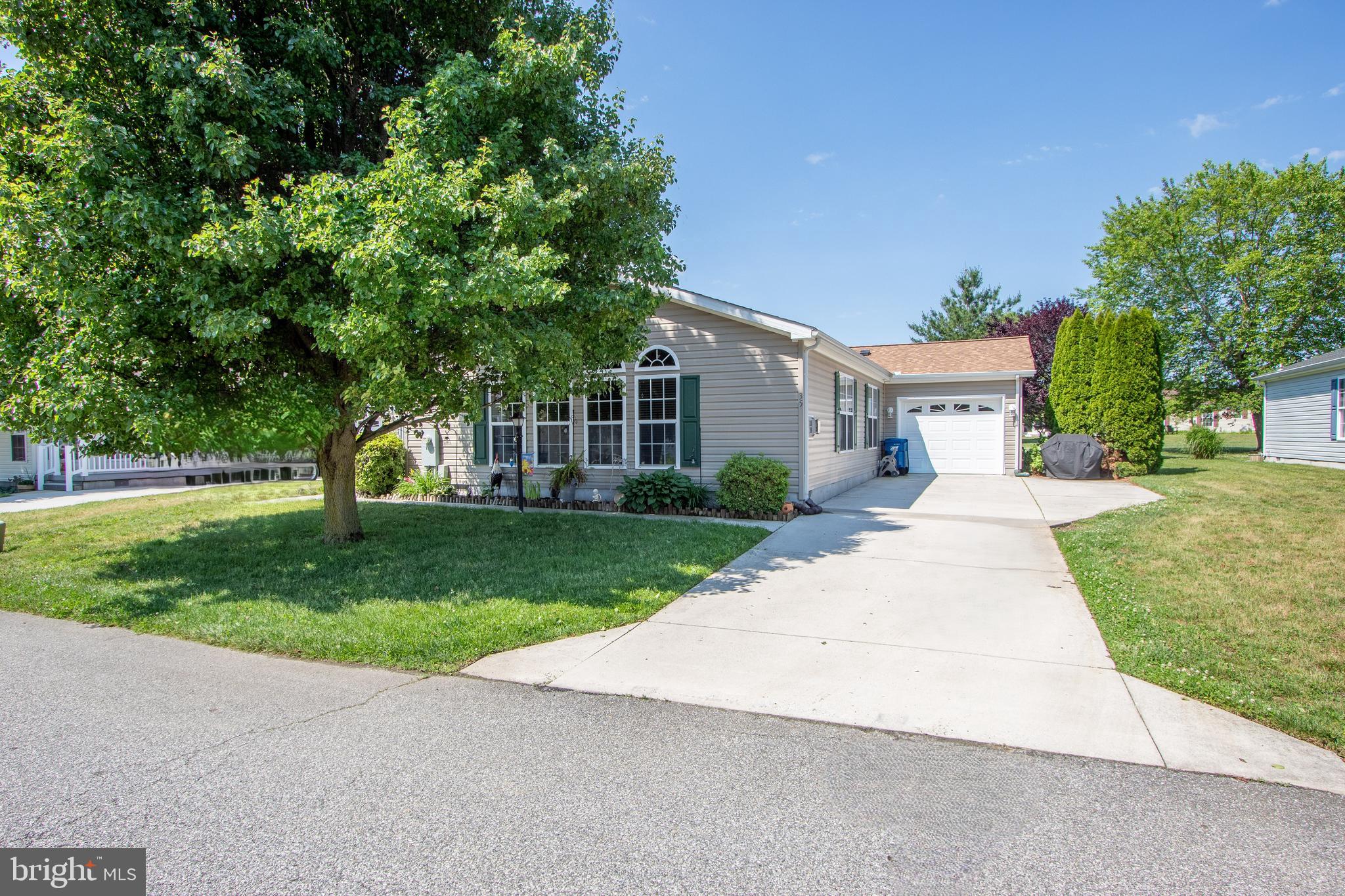 35 N ELLISON LANE 290