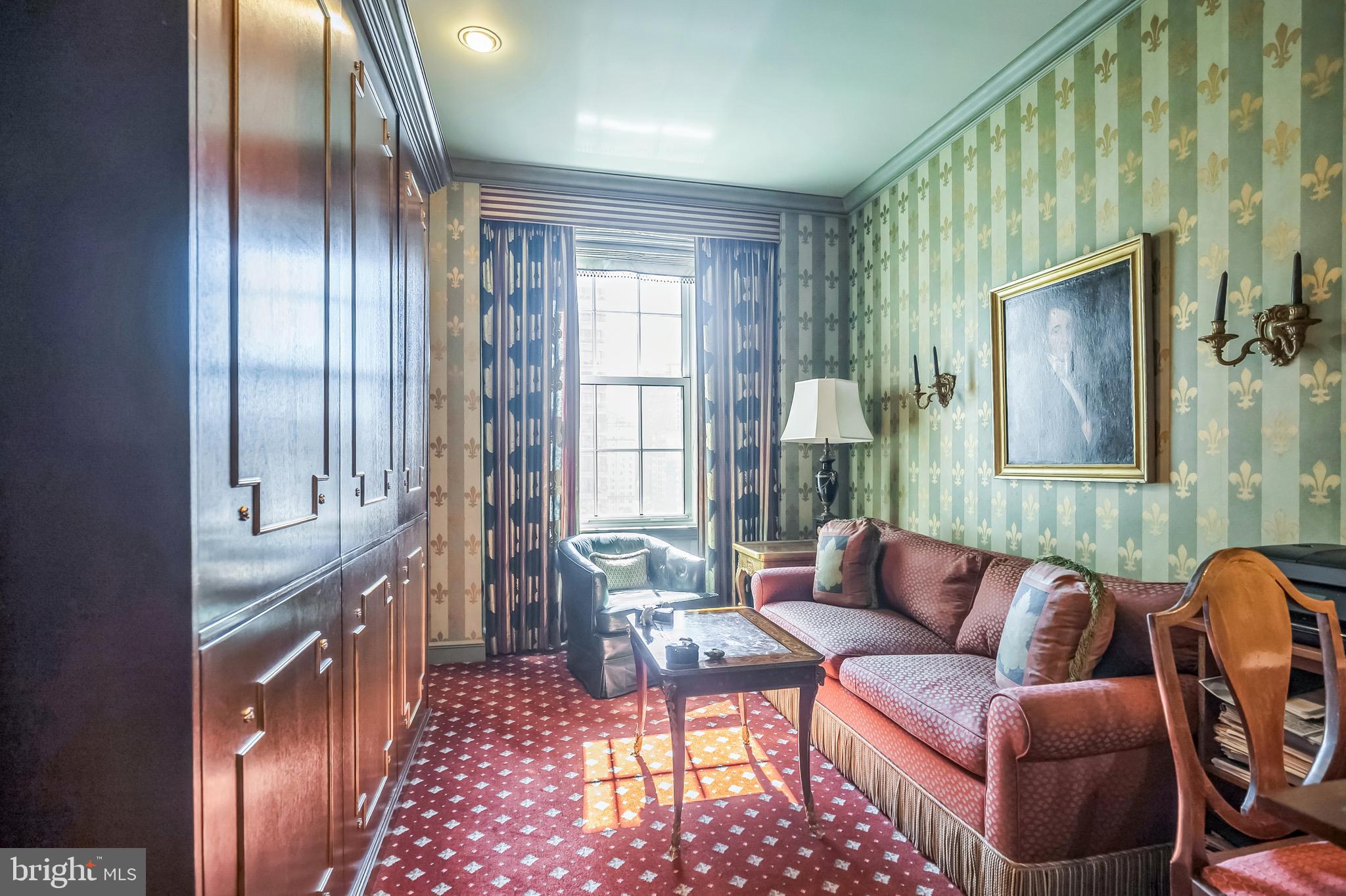 RITTENHOUSE SQUARE - Residential