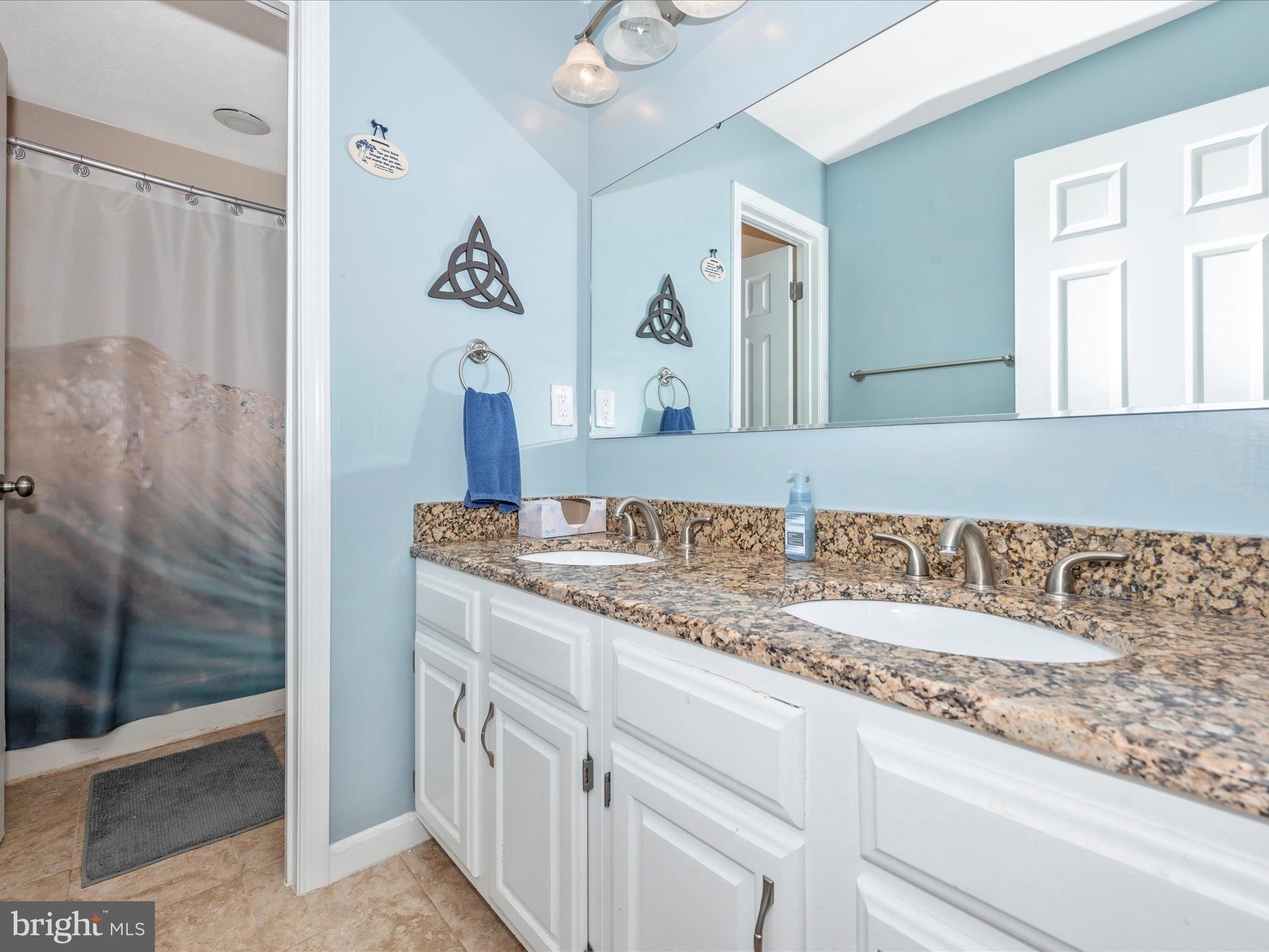 NEW MARKET WEST - Residential