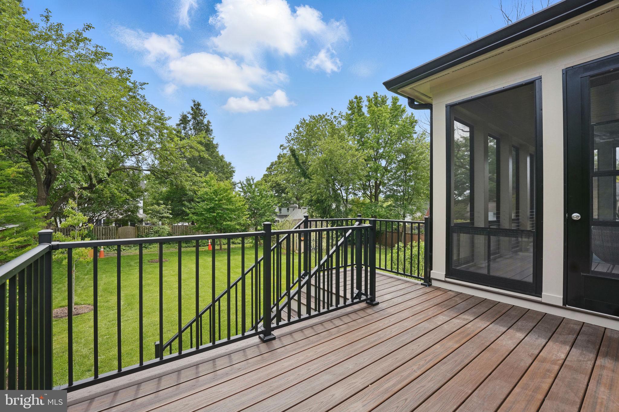 WILLET HEIGHTS - Residential