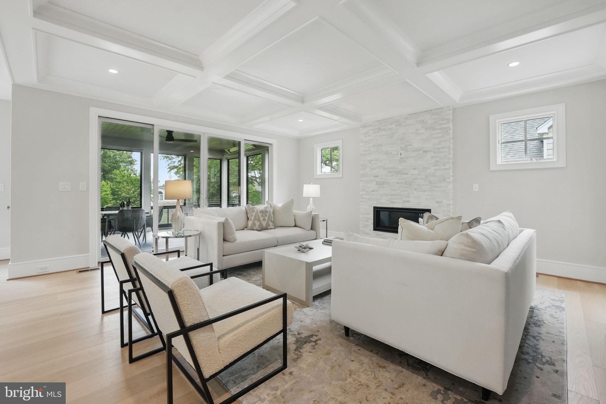 WILLET HEIGHTS - Residential