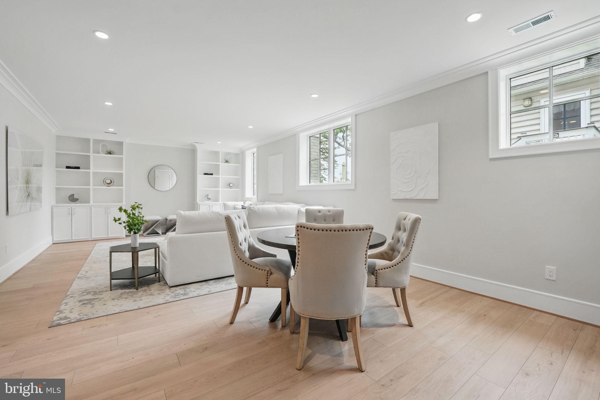 WILLET HEIGHTS - Residential