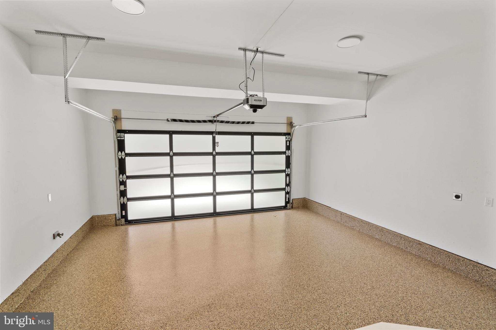 WILLET HEIGHTS - Residential