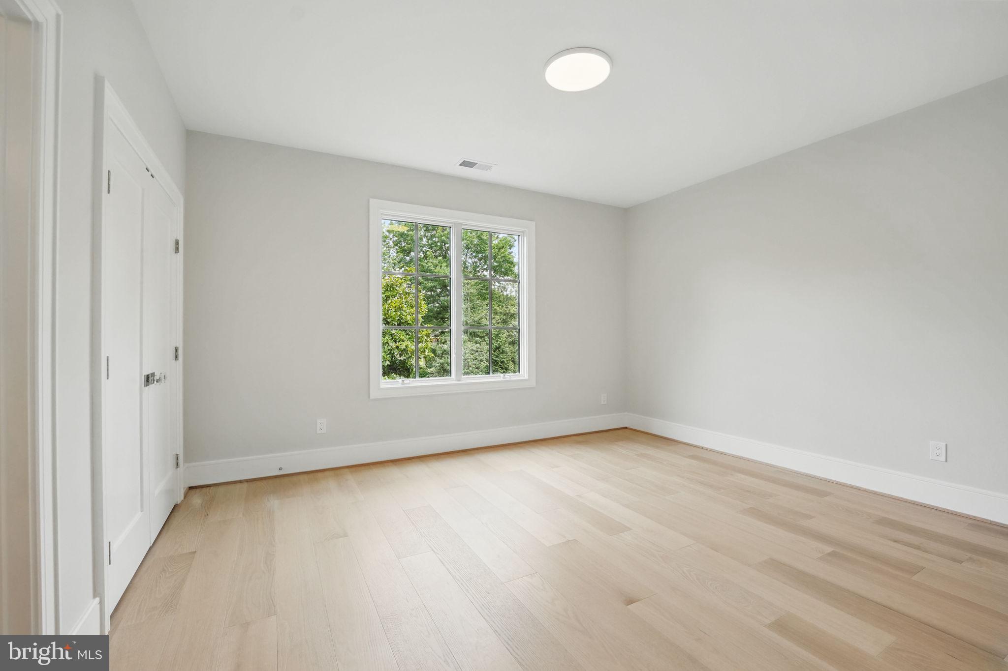 WILLET HEIGHTS - Residential