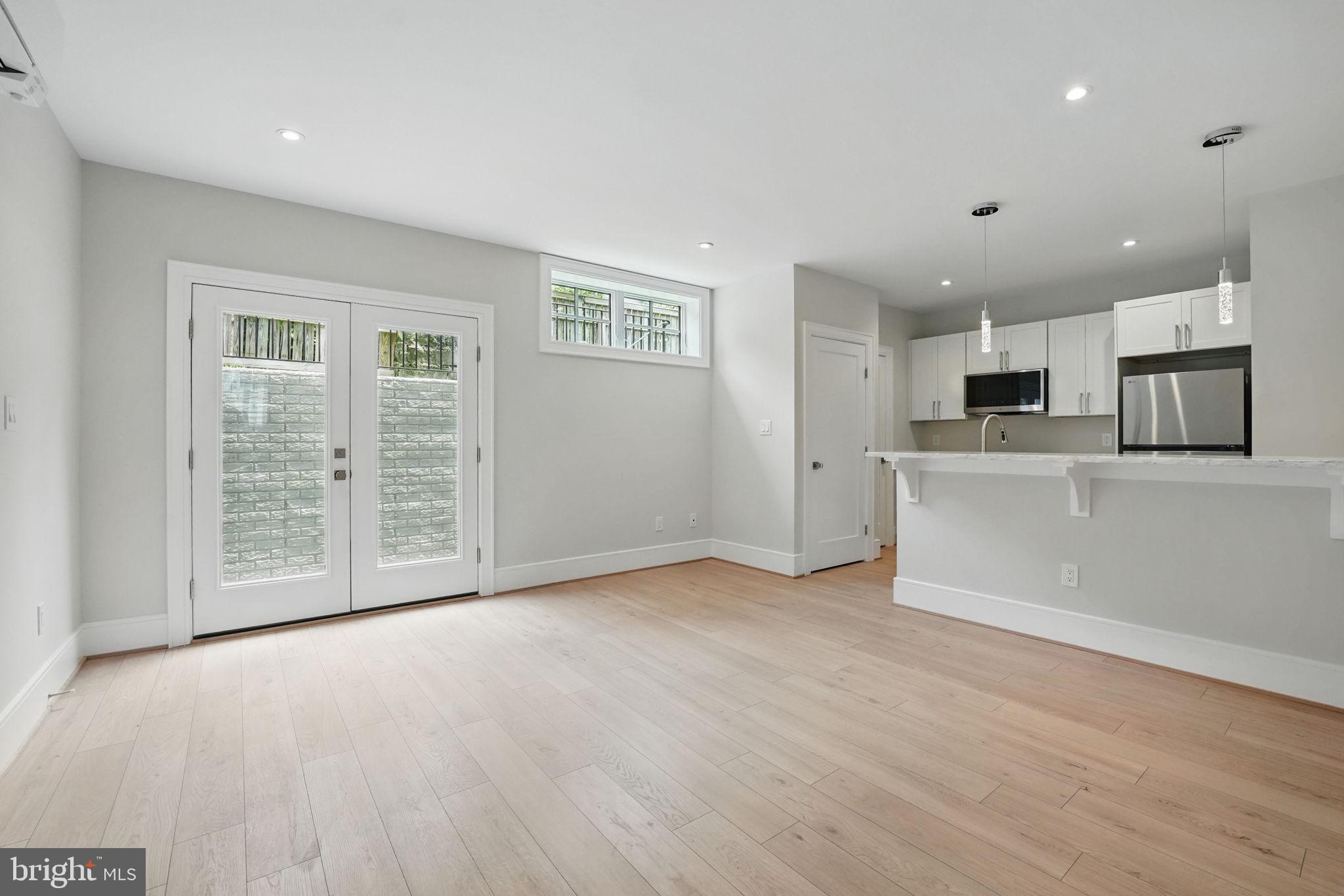 WILLET HEIGHTS - Residential