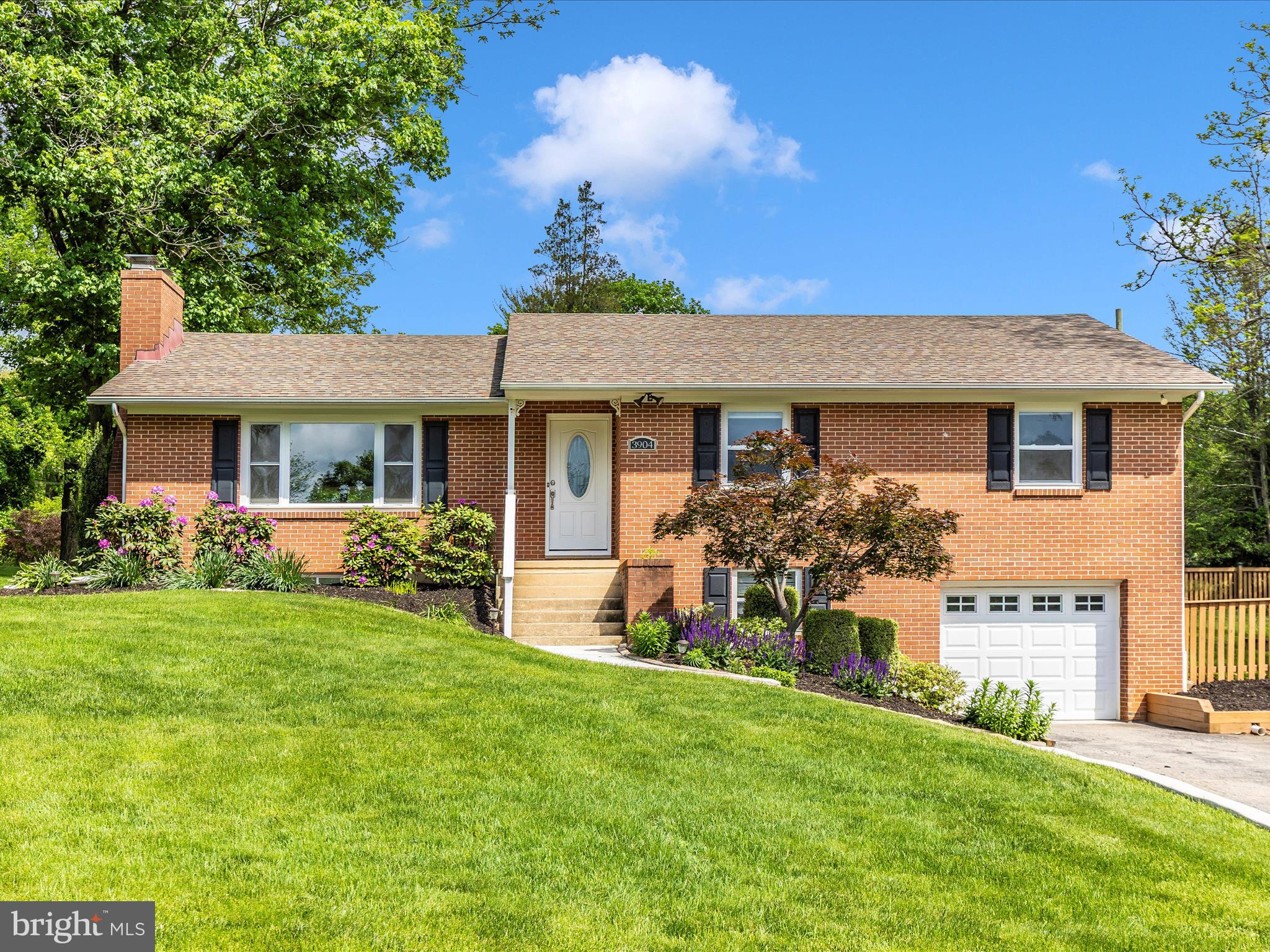 3904 ALLENDALE COURT