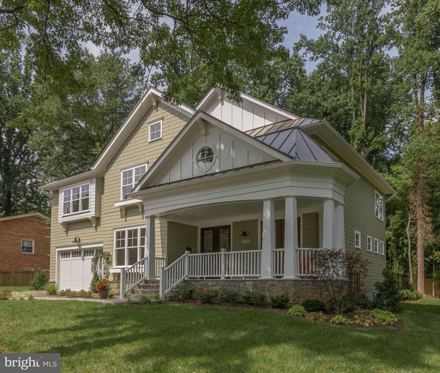 OPEN HOUSE,SUN 12/6, 2-4PM ** VIENNA ELEMENTARY SCHOOL DISTRICT!** Exquisitely designed & Masterfully crafted! Graciously graciously sized spaces, unique finishes & all the details wanted in an exceptional home. 9FT ceil on all levels, Window filled rooms, Lg AuPair or Inlaw suite, Gourmet Kit, Dramatic FamRm, 3 gas FP's, Fin Bsmt w/wet bar. Full deck. Fenced bckyrd. Exc school district!