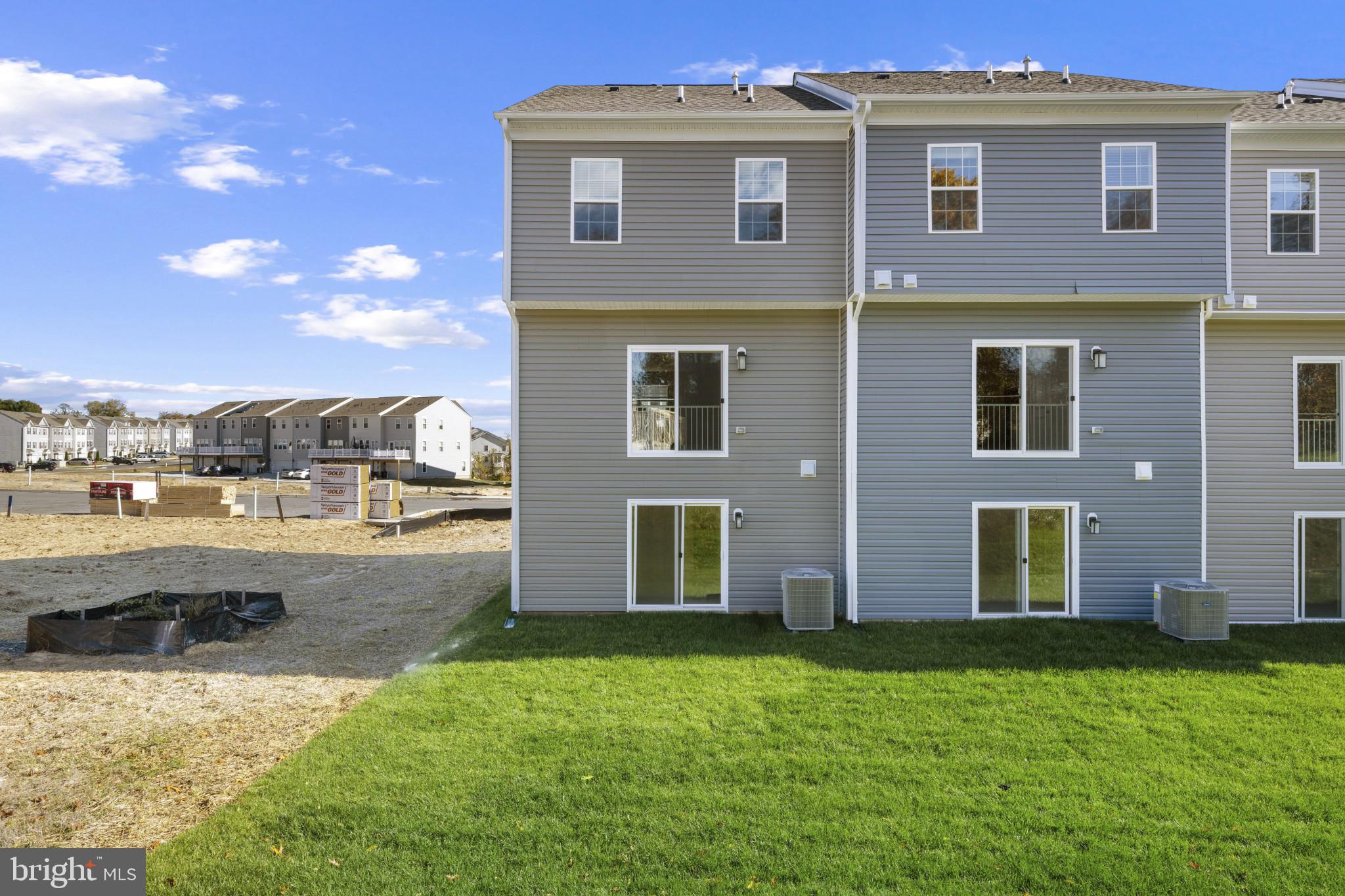 MAGNOLIA LANDING - Residential