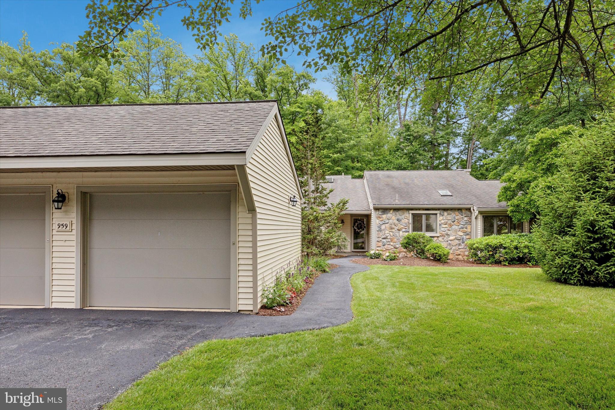 959 KENNETT WAY 959
