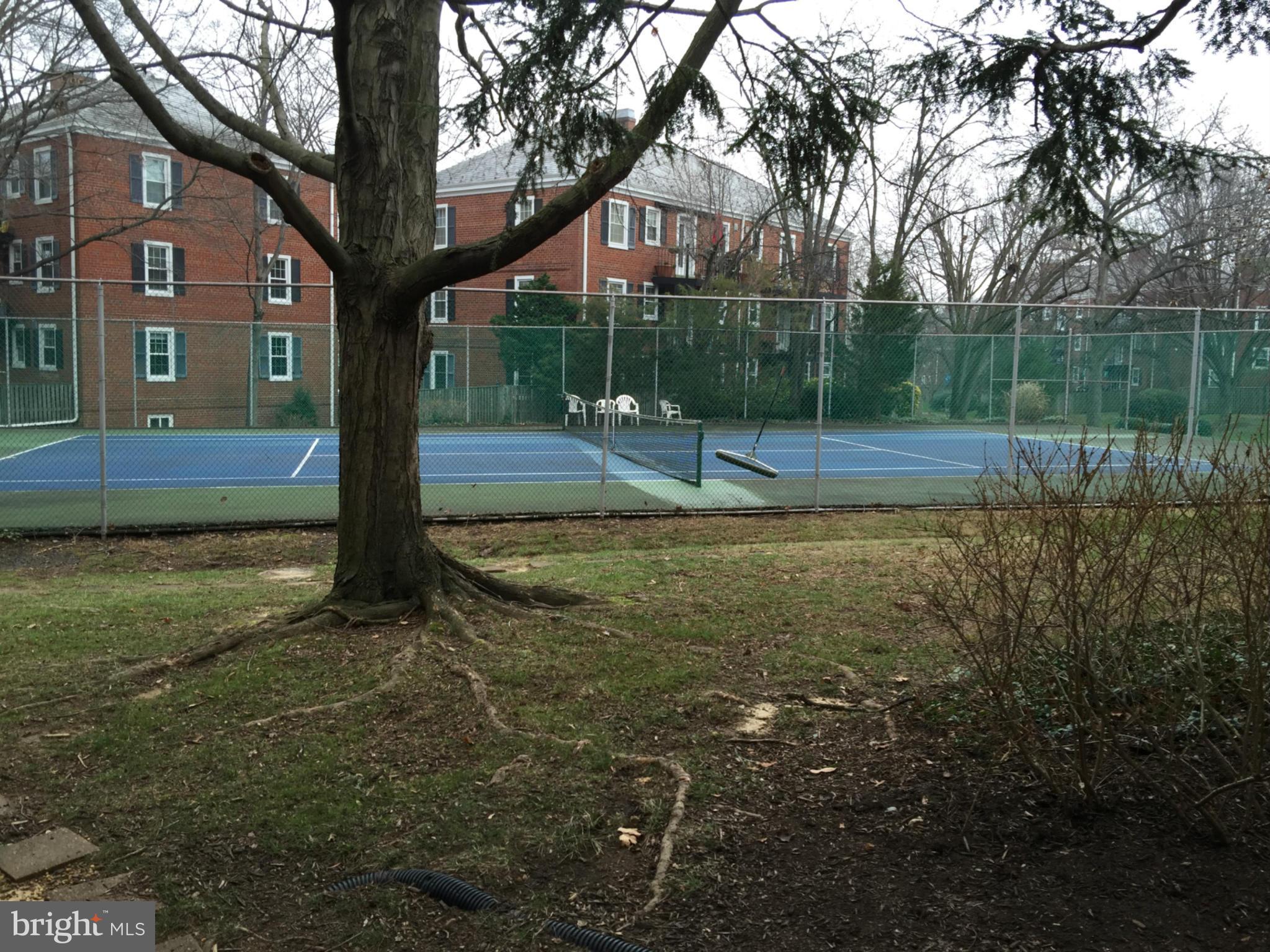 FAIRLINGTON VILLAGES - Residential