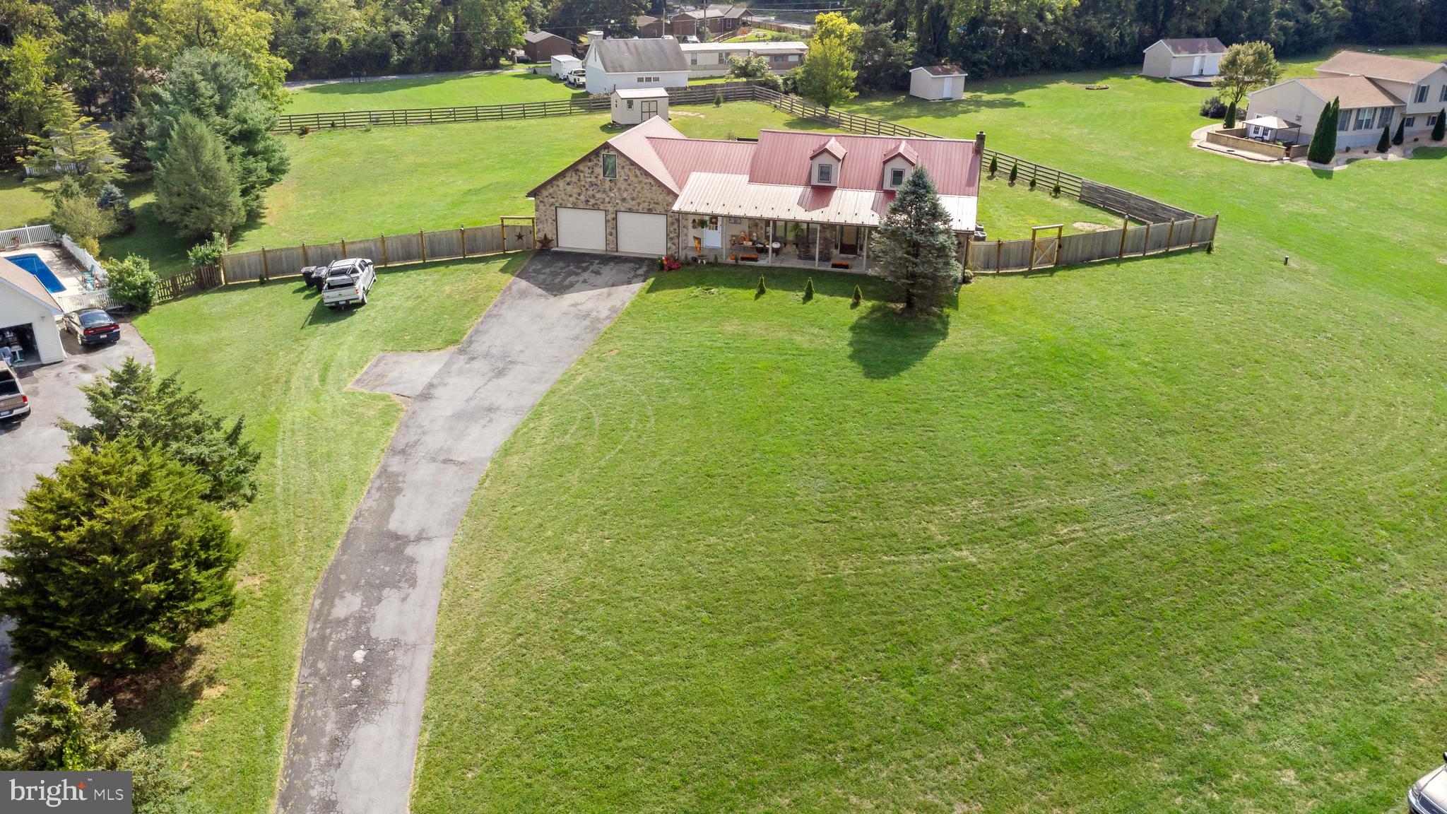 KINGSBROOKE ON THE POTOMAC - Residential