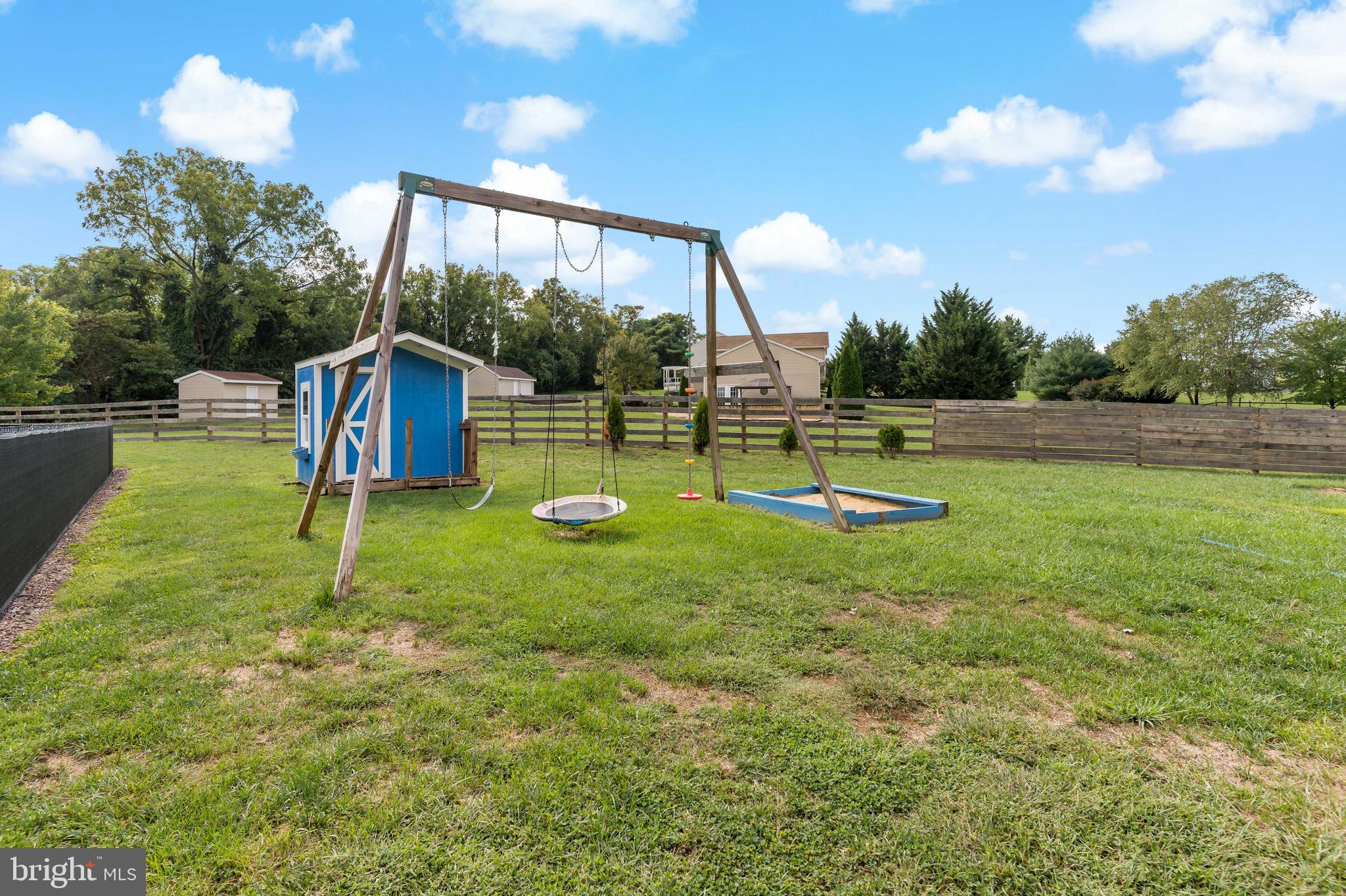KINGSBROOKE ON THE POTOMAC - Residential